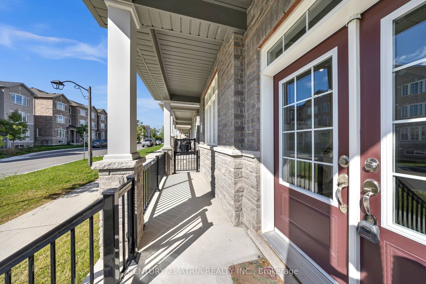 548 White's Hill Avenue, Markham, ON L6B 1N9
