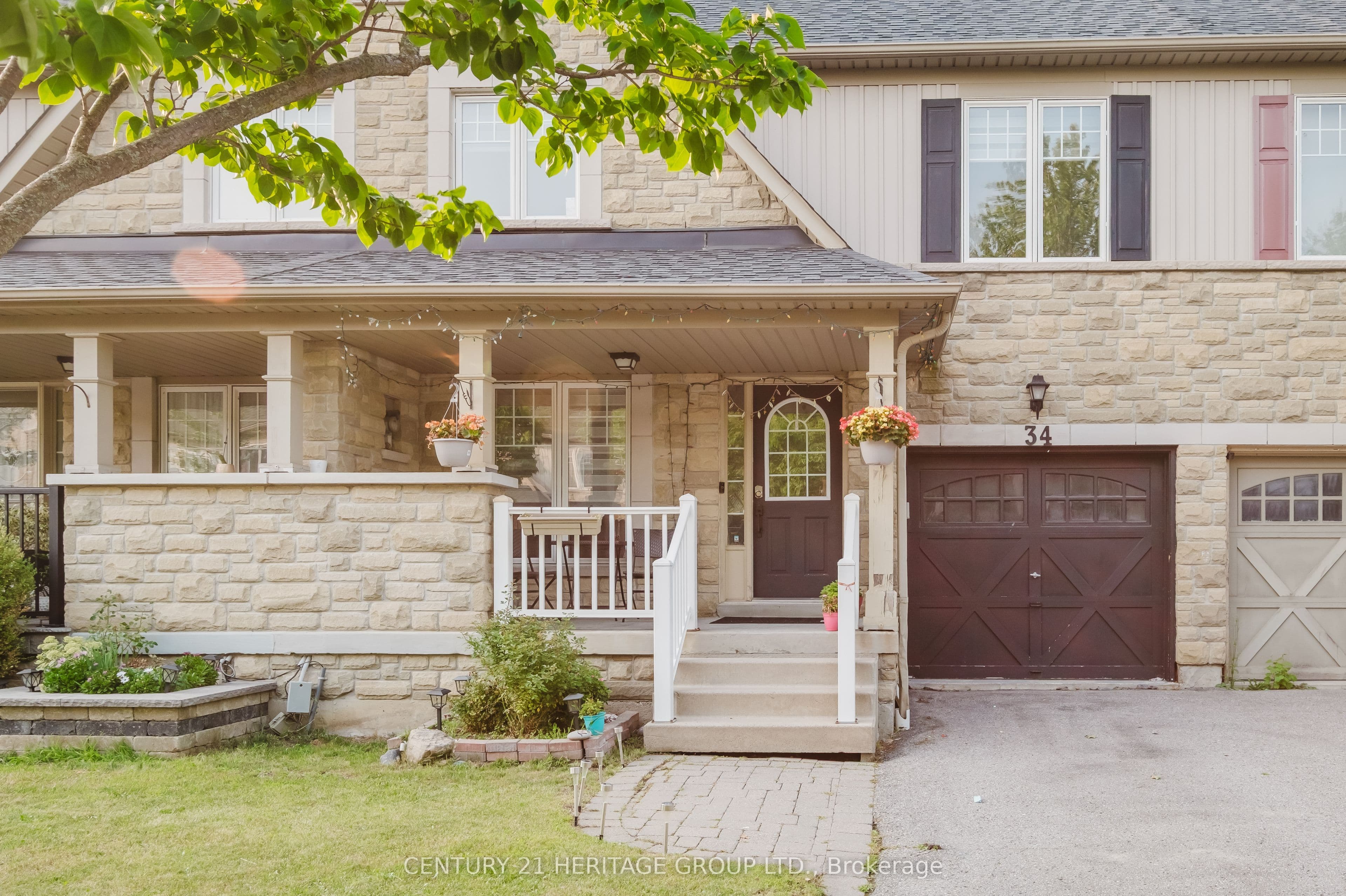 34 Haverhill Crescent, Whitby, ON L1R 3E7