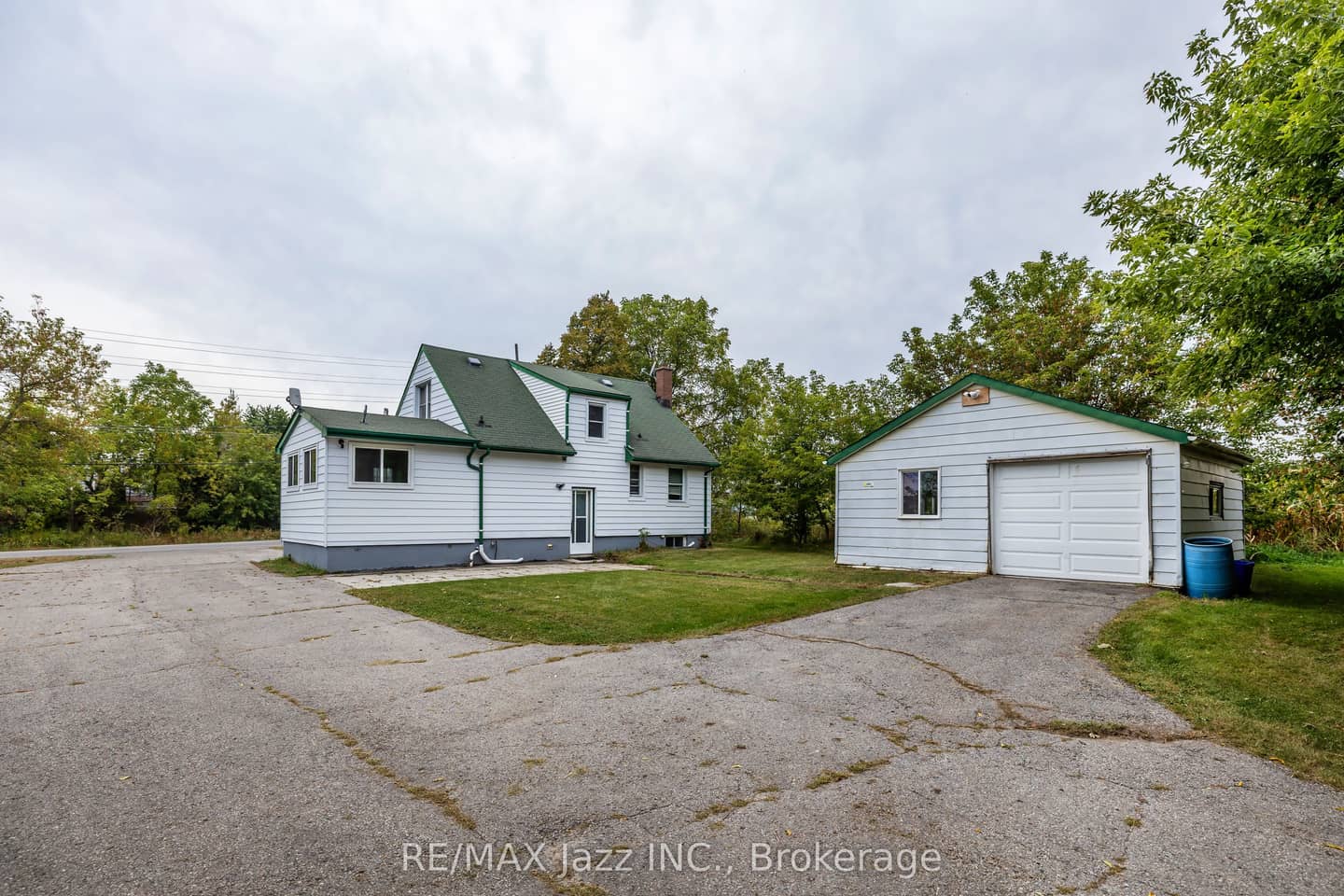 1585 Townline Road N, Clarington, ON L1H 8L7
