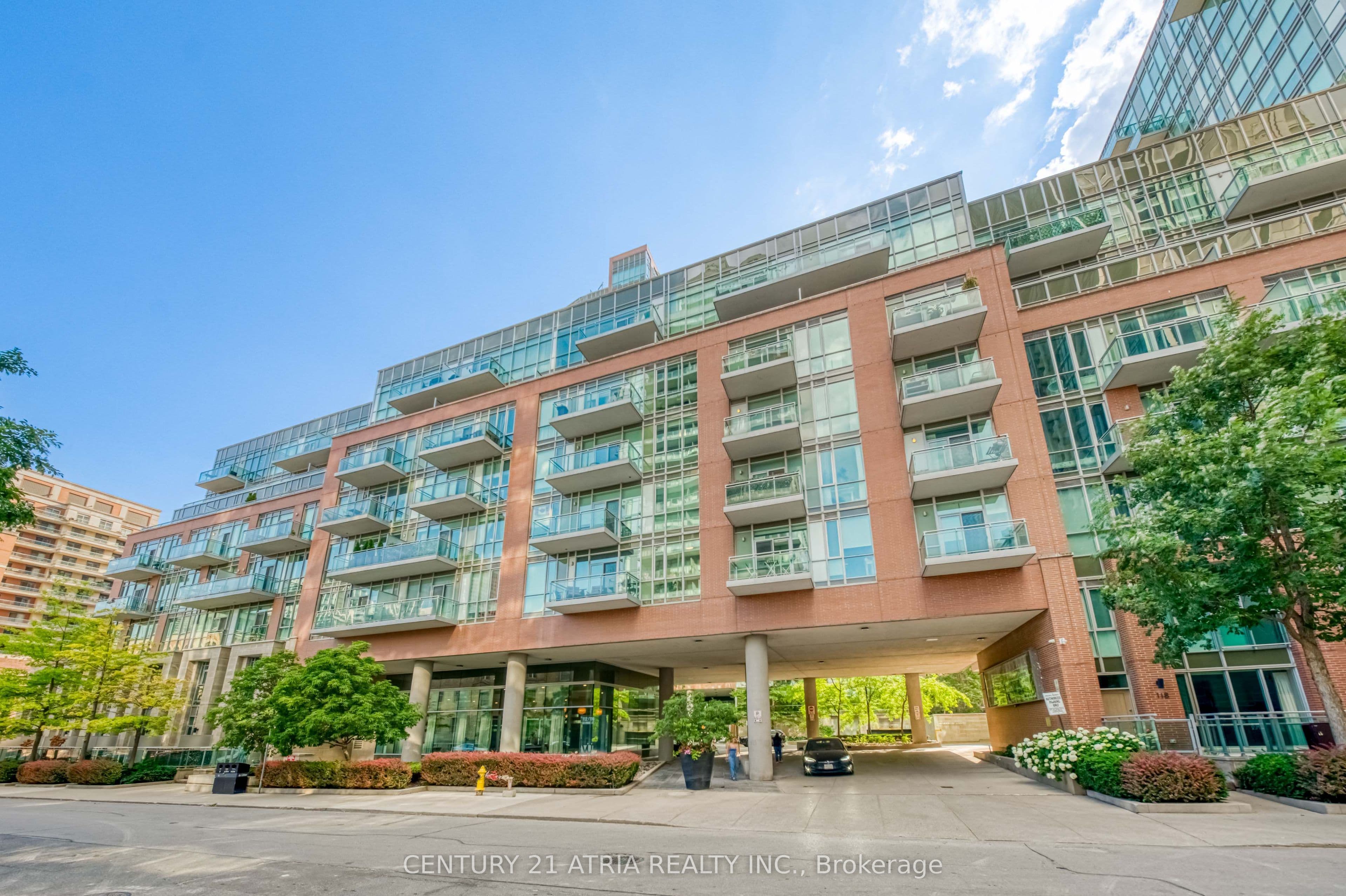 112 George Street S703, Toronto, ON M5A 2M5