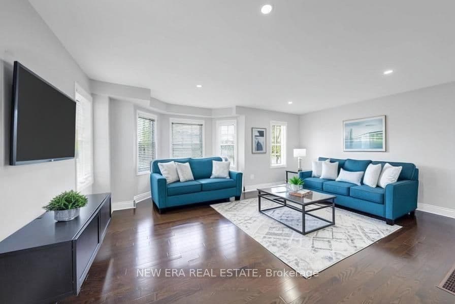 331 Davos Road, Vaughan, ON L4H 0M8