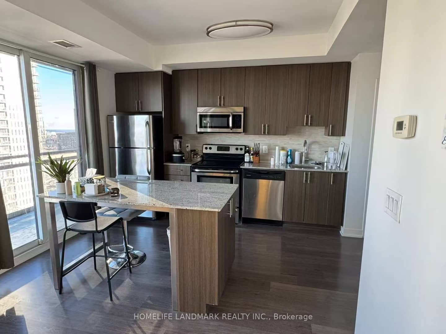 225 Sackville Street 1901, Toronto, ON M5A 3H1