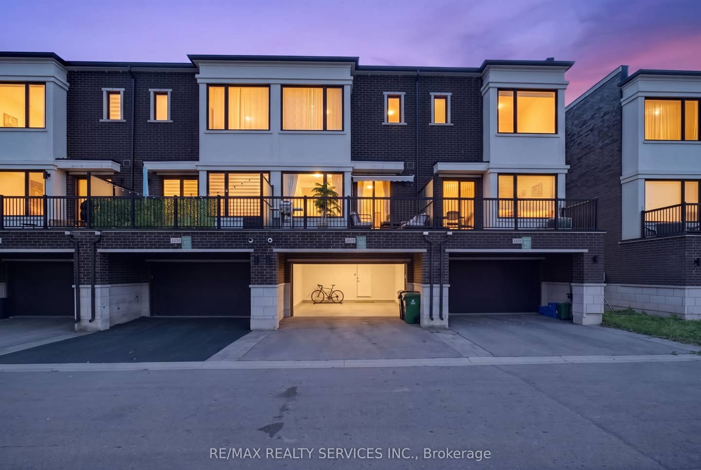 3878 Major Mackenzie Drive W, Vaughan, ON L4H 4R2
