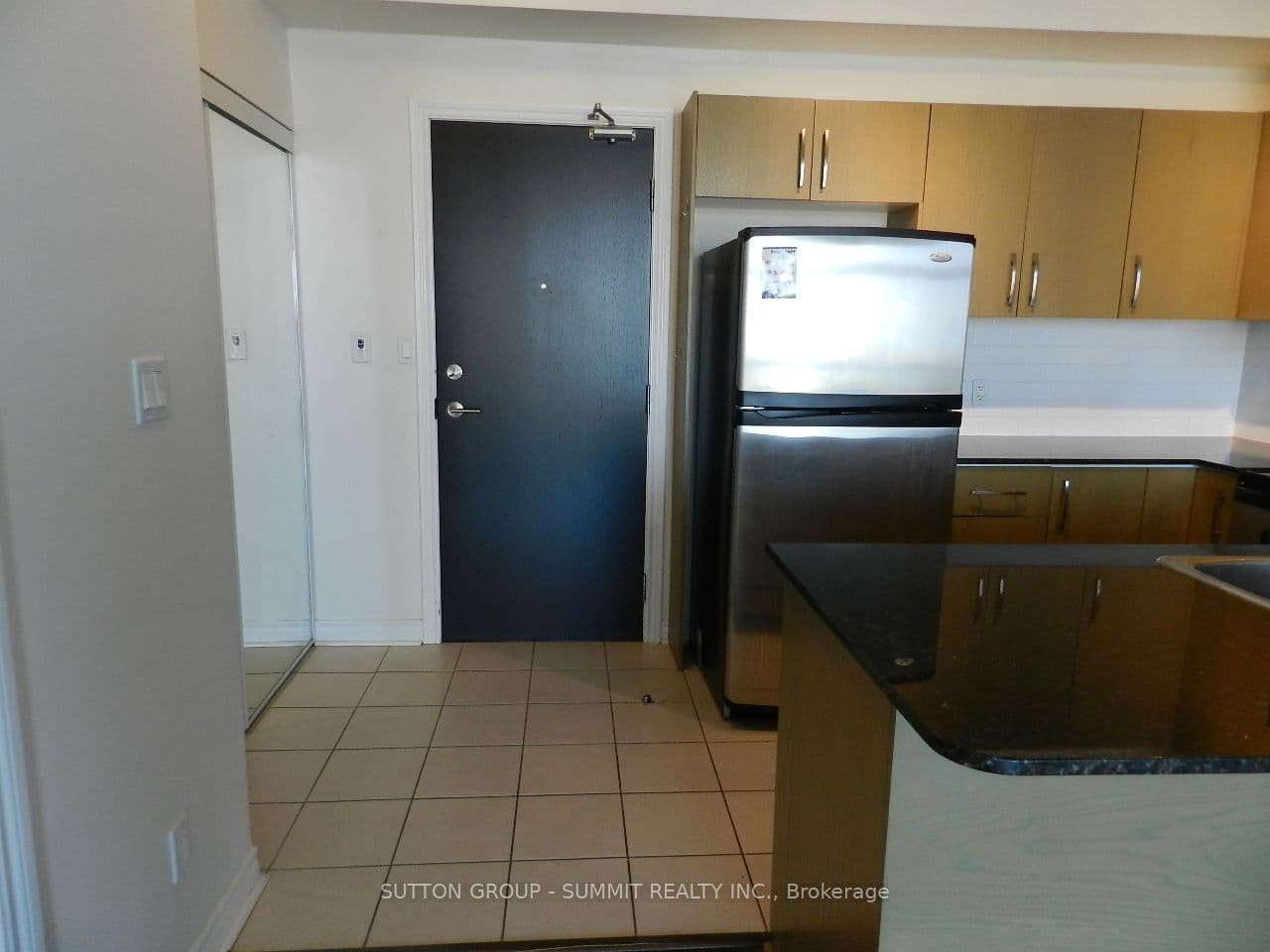 3504 HURONTARIO Street 1003, Mississauga, ON L5B 1P2