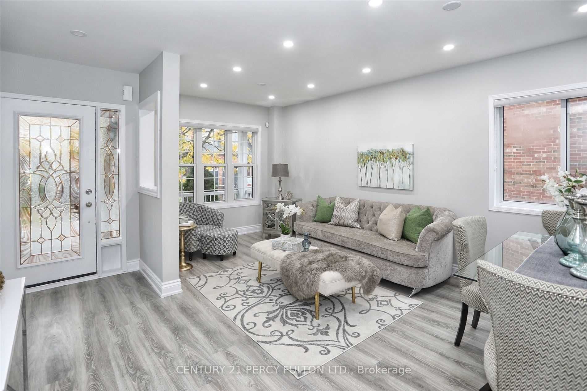 9 Valleypark Crescent, Brampton, ON L7A 1X8