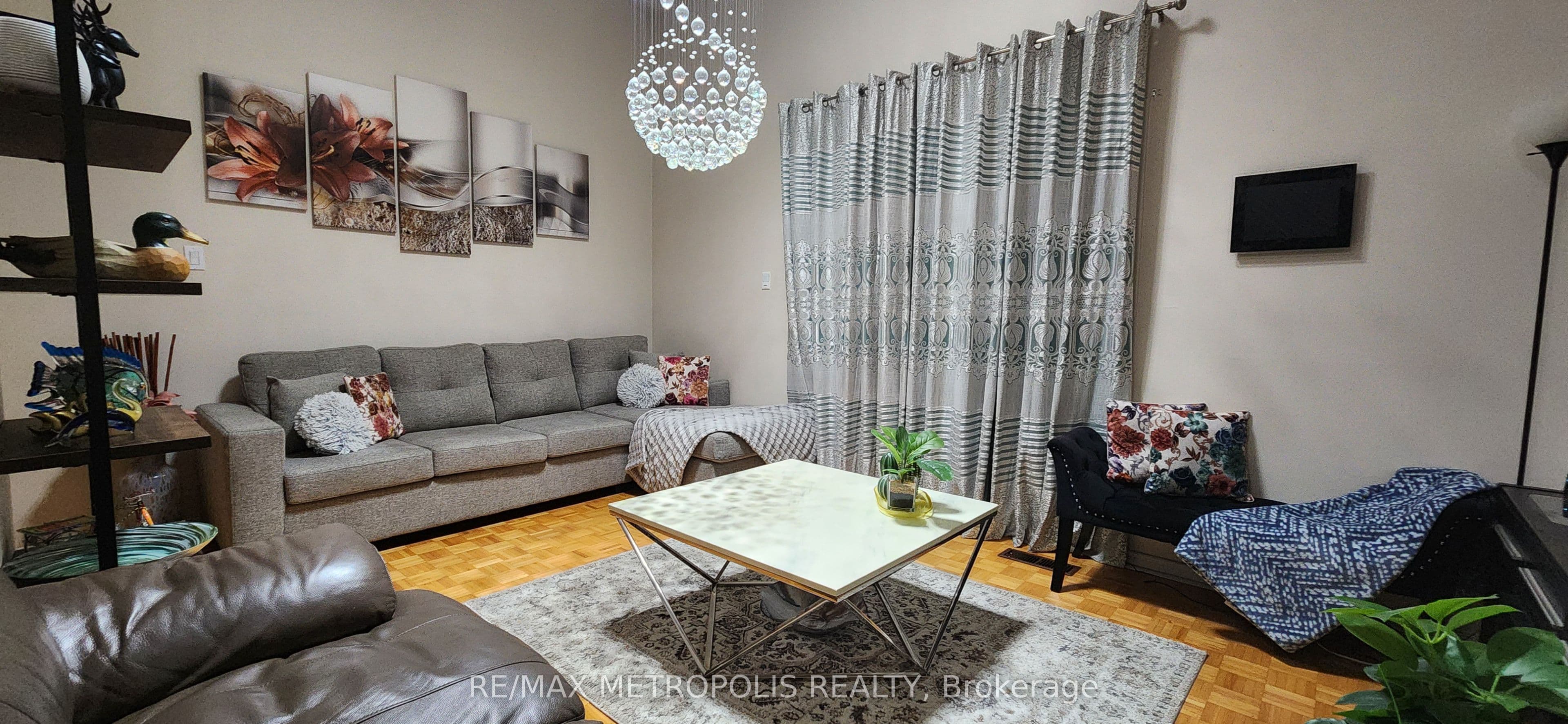 21 Rockwood Drive 8, Toronto, ON M1M 3M9