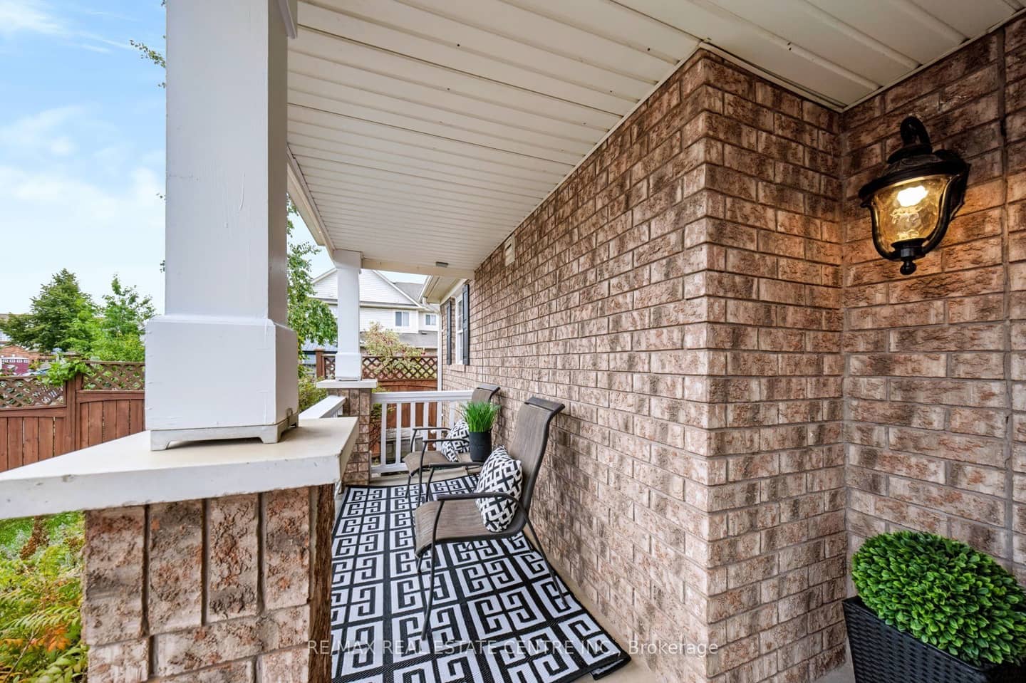 1630 Cartwright Crescent, Milton, ON L9T 5N5