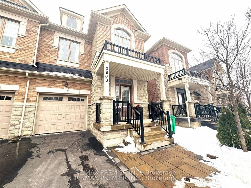 3900 Arvona Place Bsmt, Mississauga, ON L5M 0Y5
