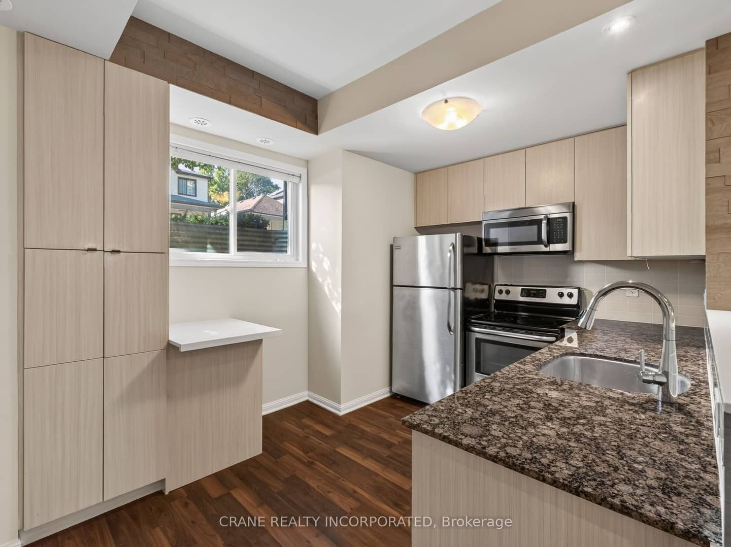 400 Hopewell Avenue 108, Toronto, ON M6E 2S2