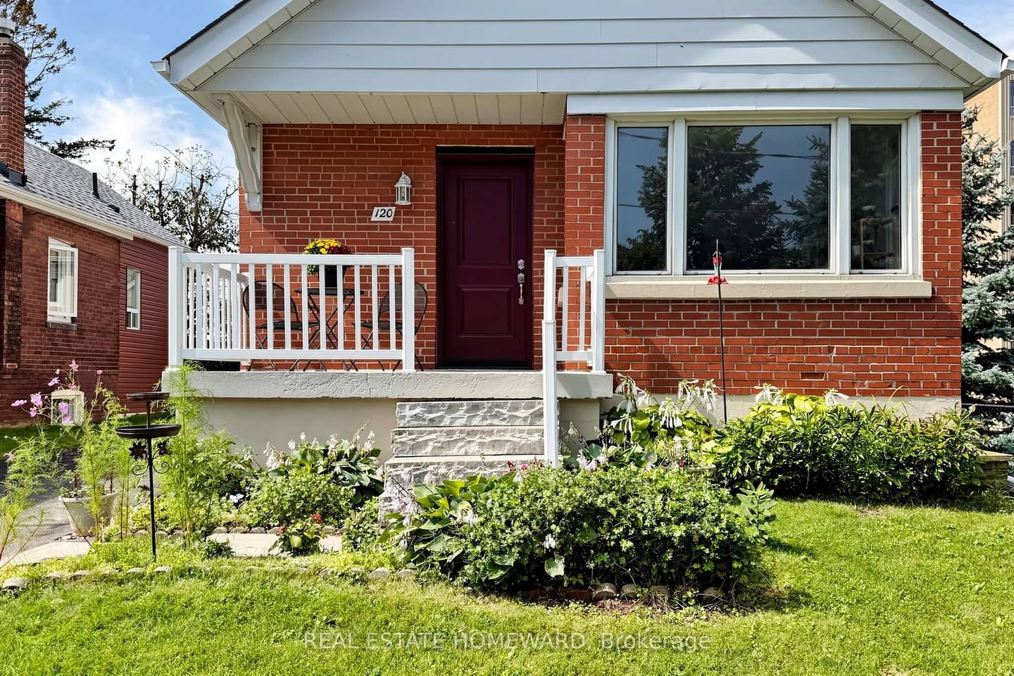 120 Pitt Avenue, Toronto, ON M1L 2R6