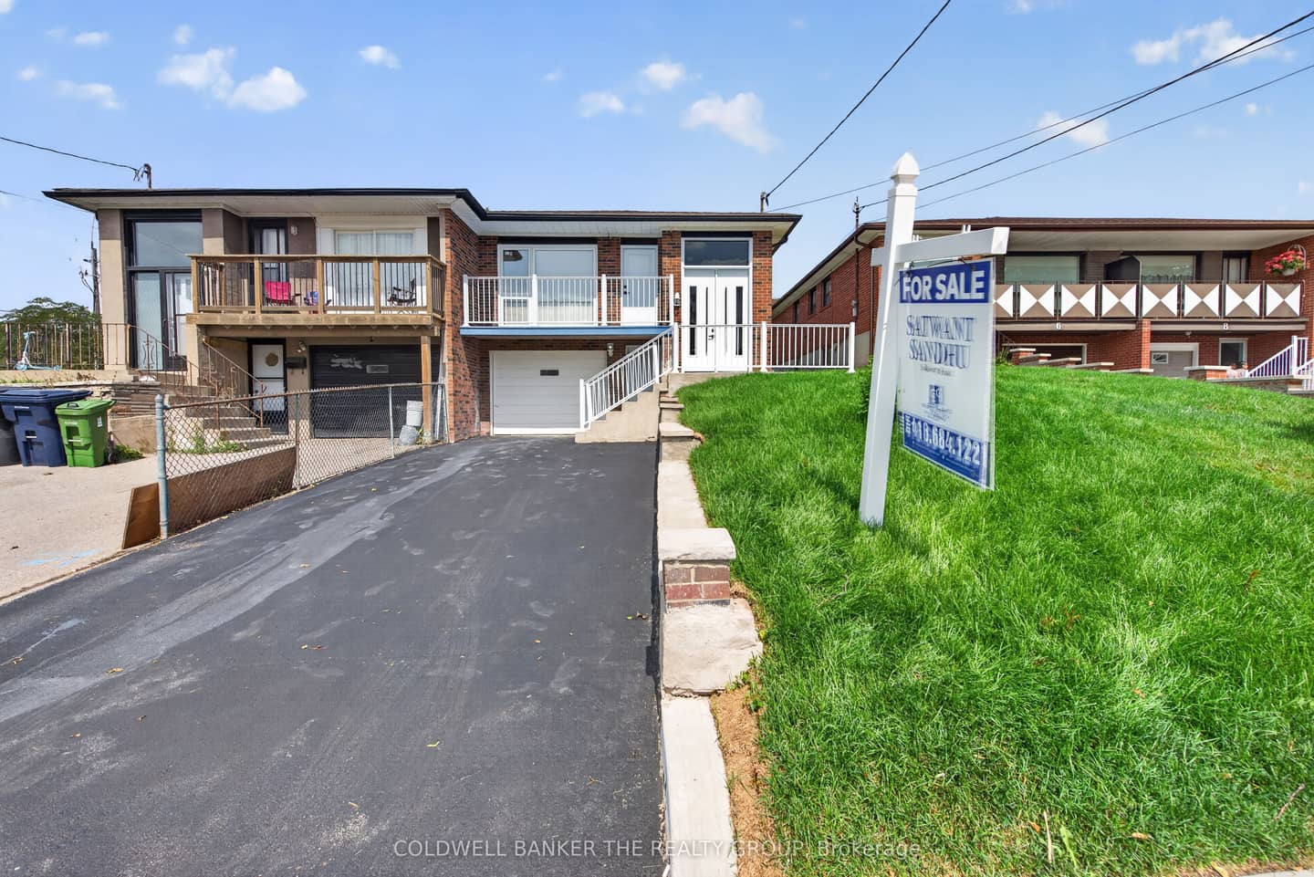 4 Imogene Avenue, Toronto, ON M9M 1N6