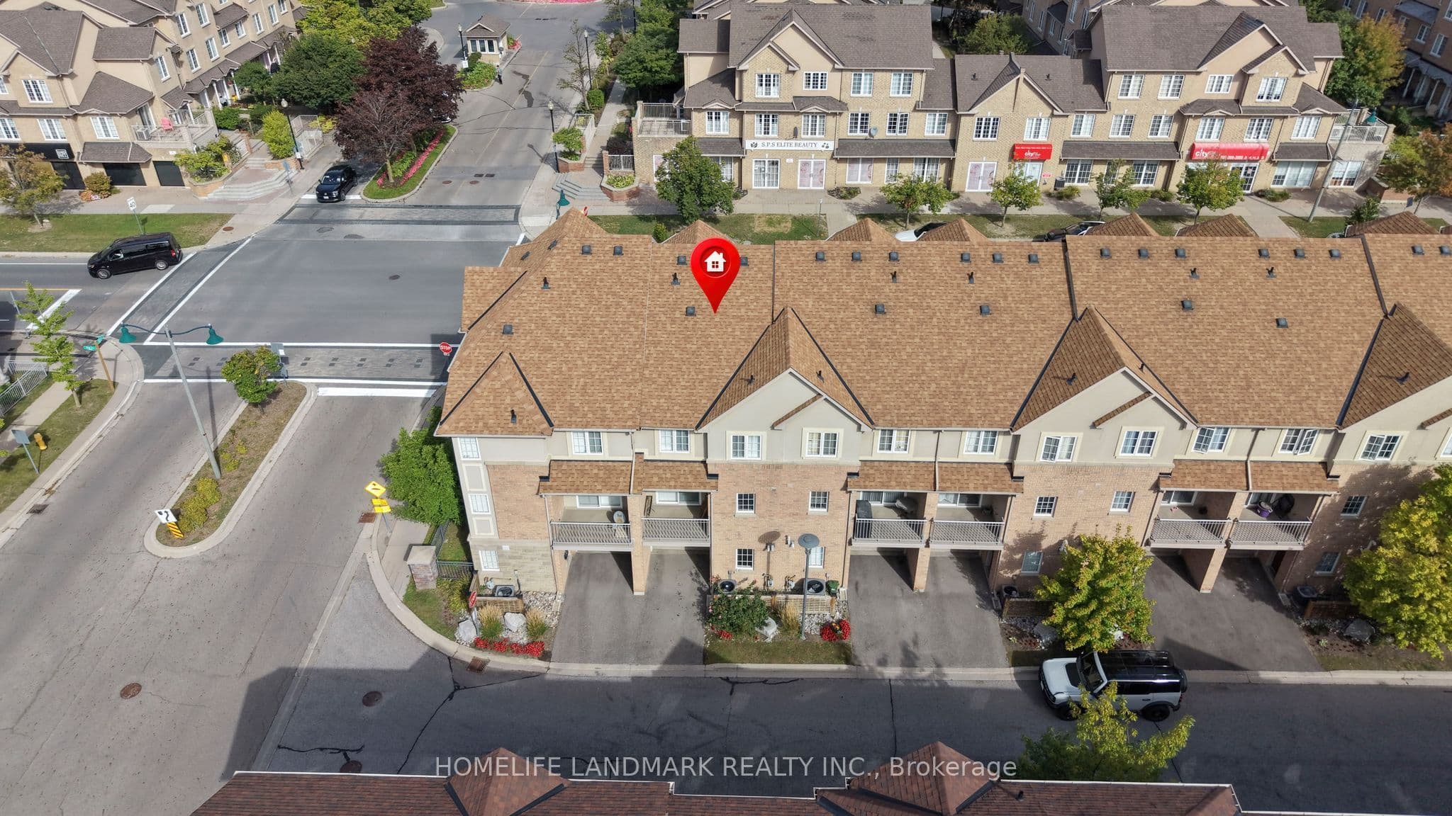 4 Legends Way, Markham, ON L3R 6B2