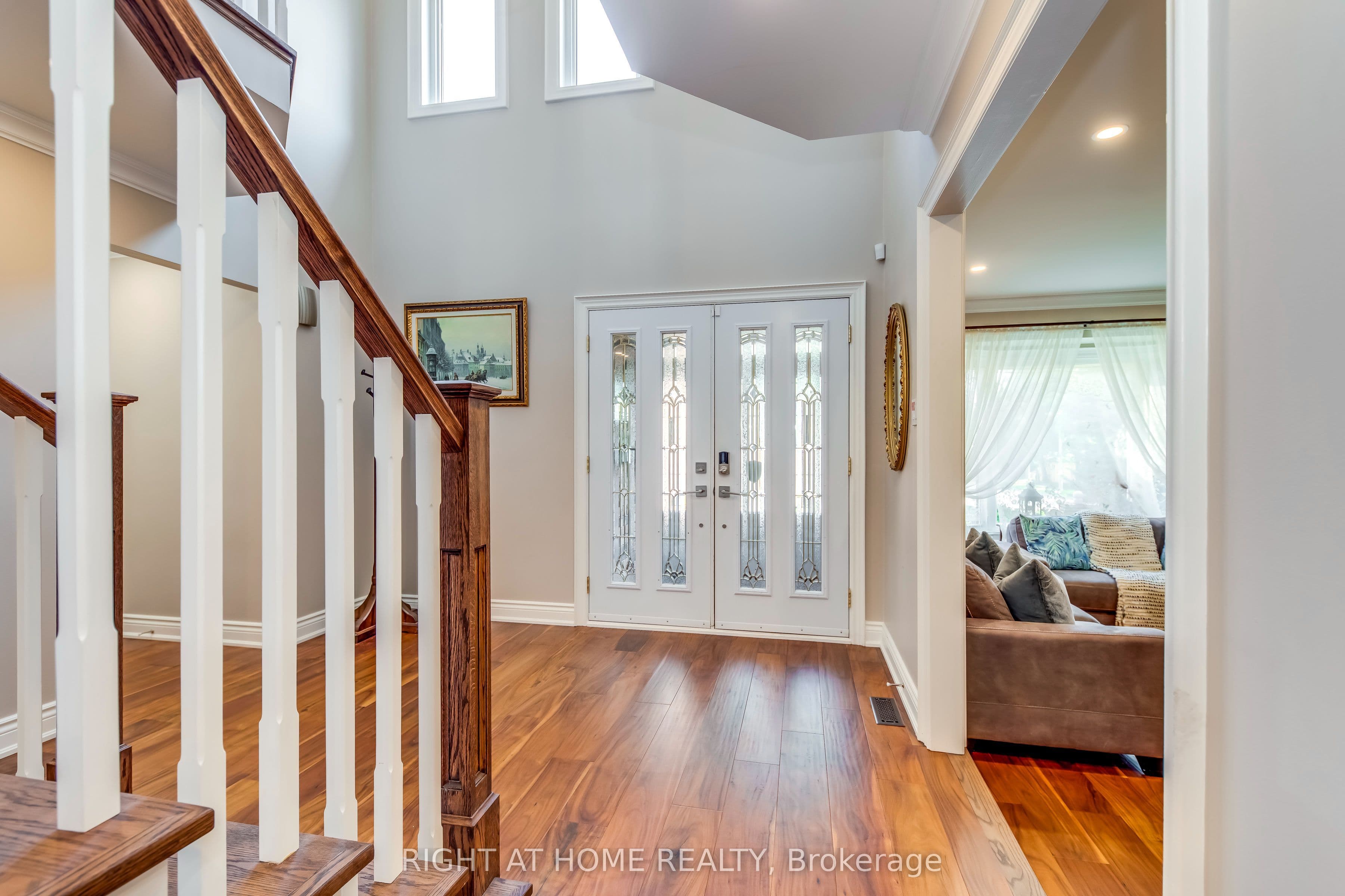 1311 Playter Place, Oakville, ON L6M 2V1