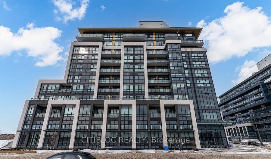 405 Dundas Street W 108, Oakville, ON L6M 4M2