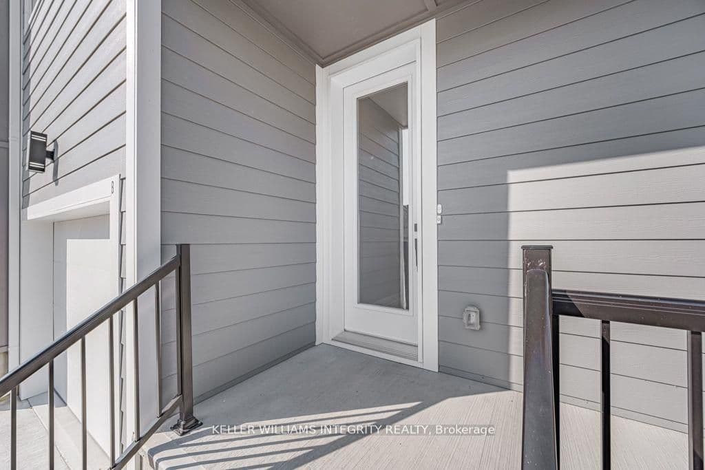 875 CONTOUR Street B, Orleans - Convent Glen and Area, ON K1W 0G6