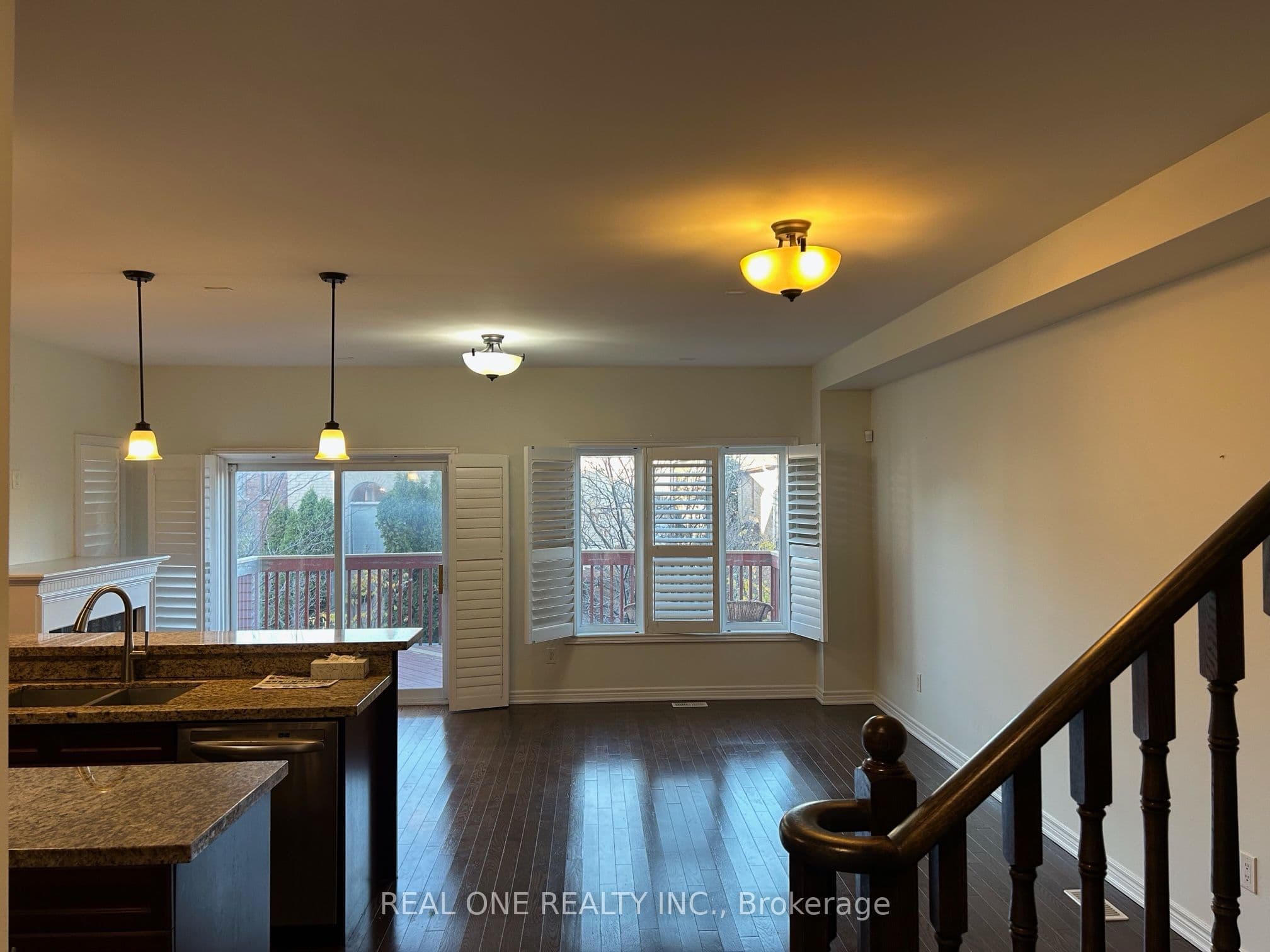 2429 Presquile Drive, Oakville, ON L6H 0B8
