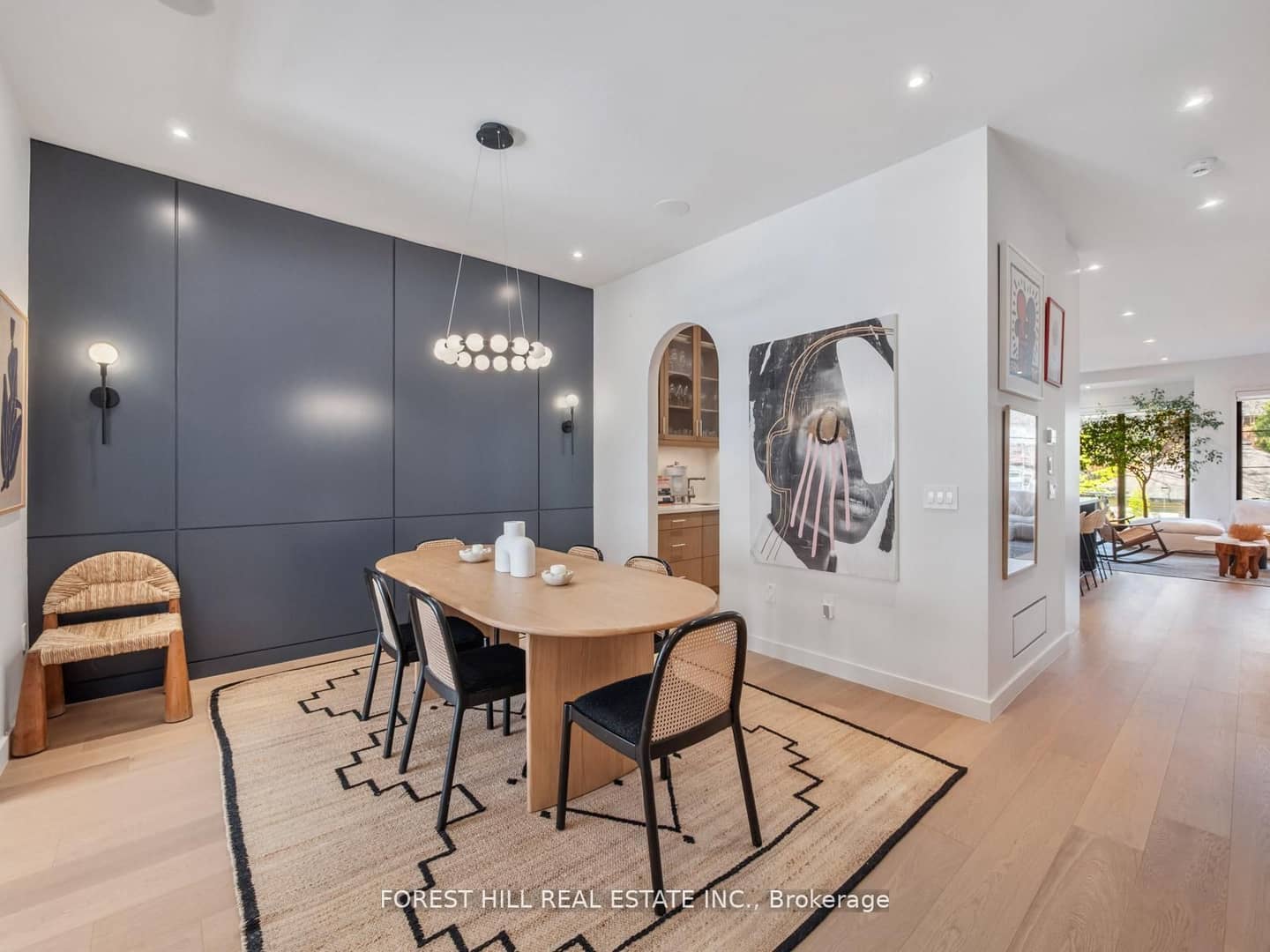 77 Kendal Avenue, Toronto, ON M5R 1L8