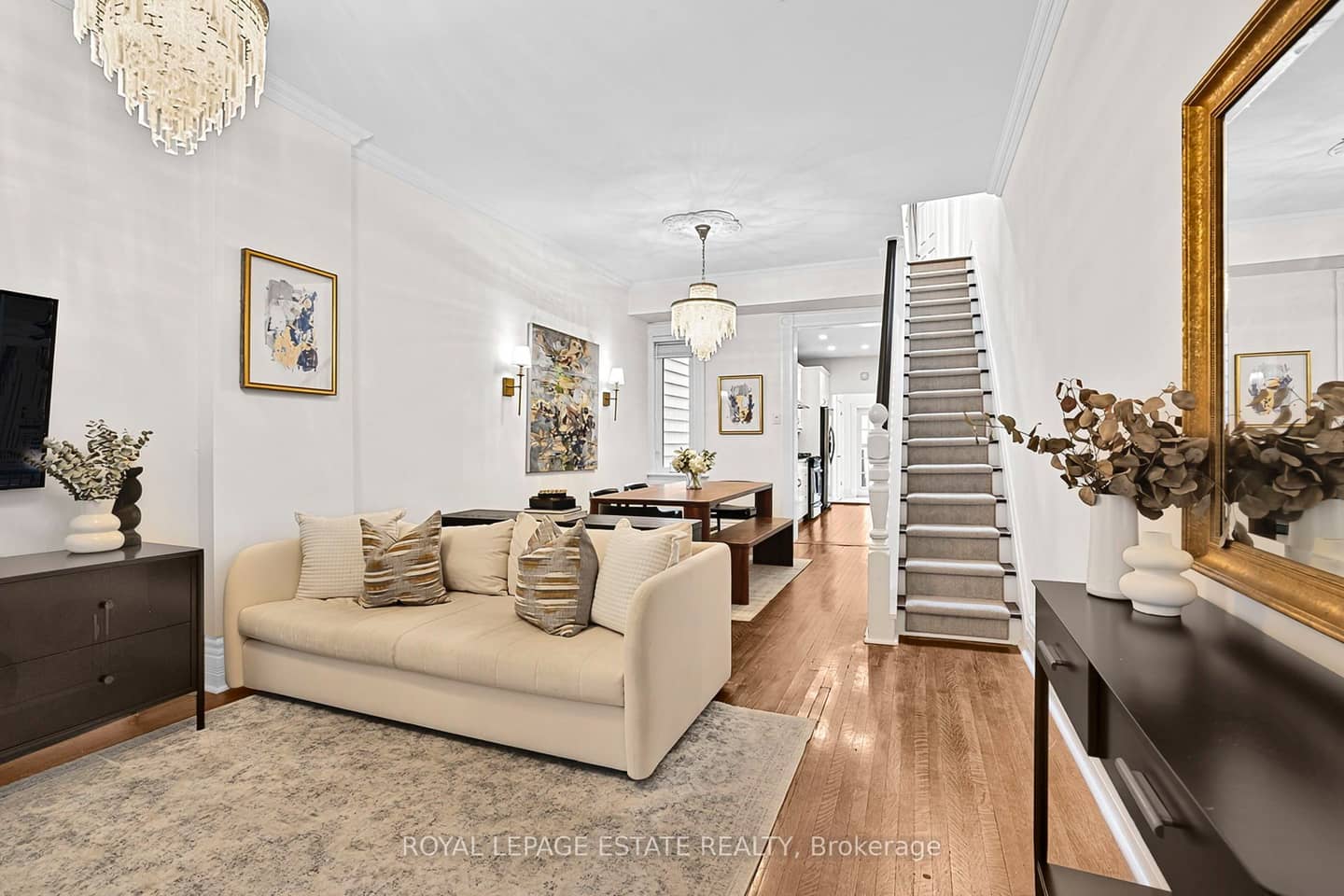21 Brighton Avenue, Toronto, ON M4M 1P3