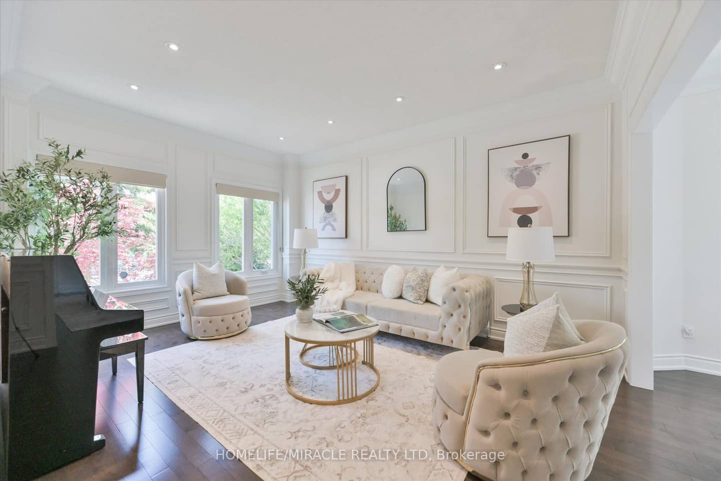 2479 Rathlin Court, Mississauga, ON L5K 2S4