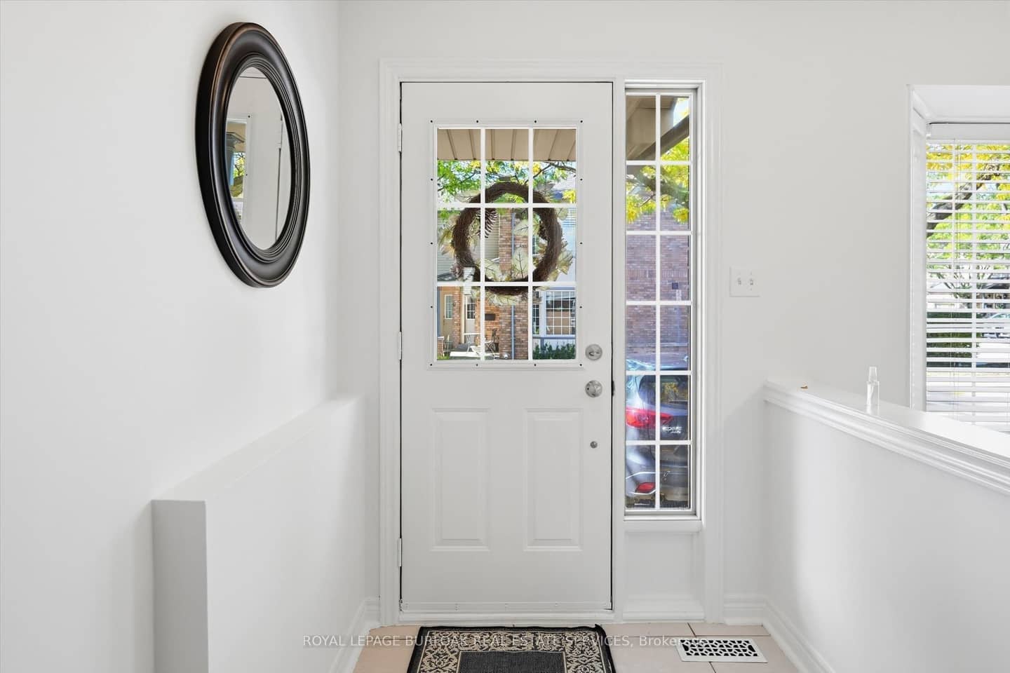 705 Cumberland Avenue 11, Burlington, ON L7N 3W4