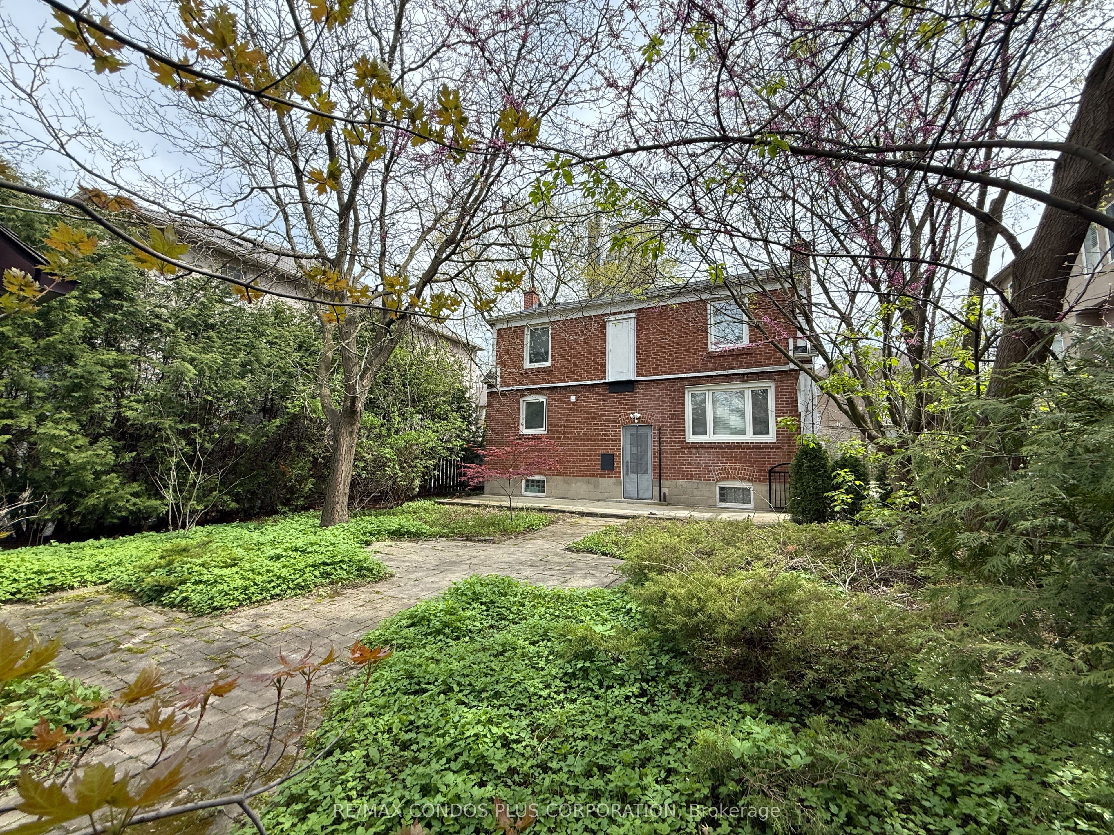 78 Spring Garden Avenue, Toronto, ON M2N 3G3