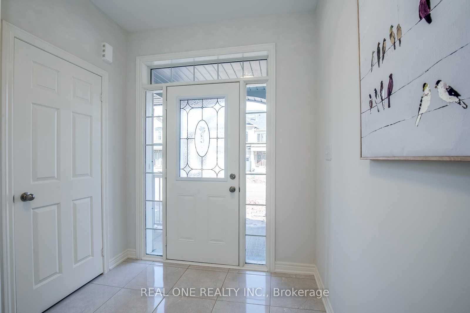 483 George Ryan Avenue, Oakville, ON L6H 0S5