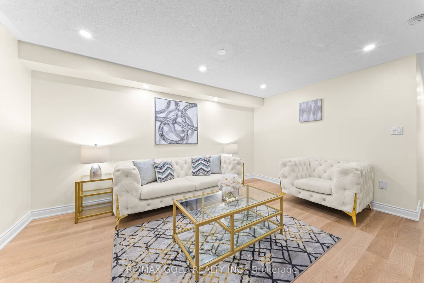 107 Crystalview Crescent, Brampton, ON L6P 2S2