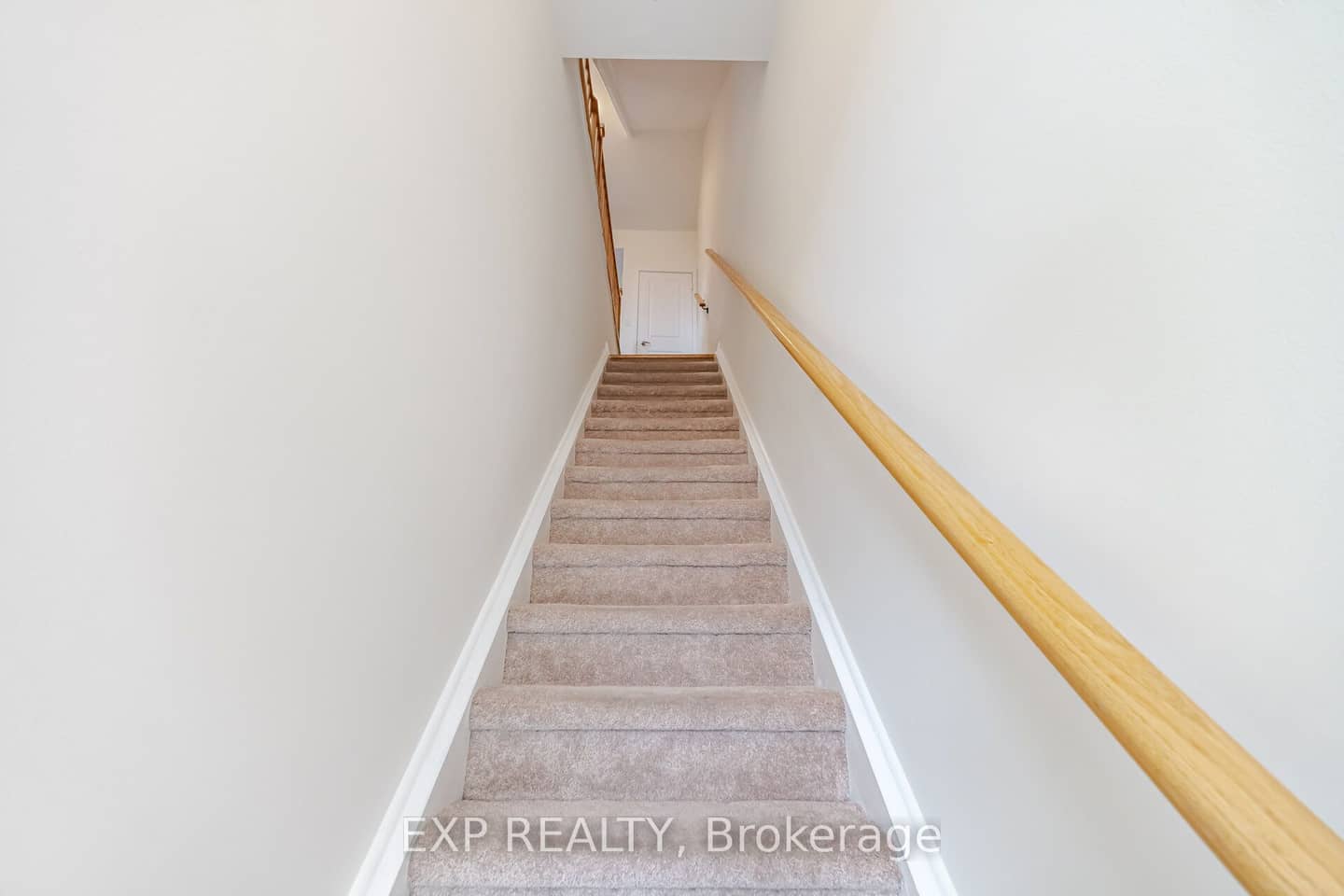 60 Winston Park Boulevard 66, Toronto, ON M3K 0A4