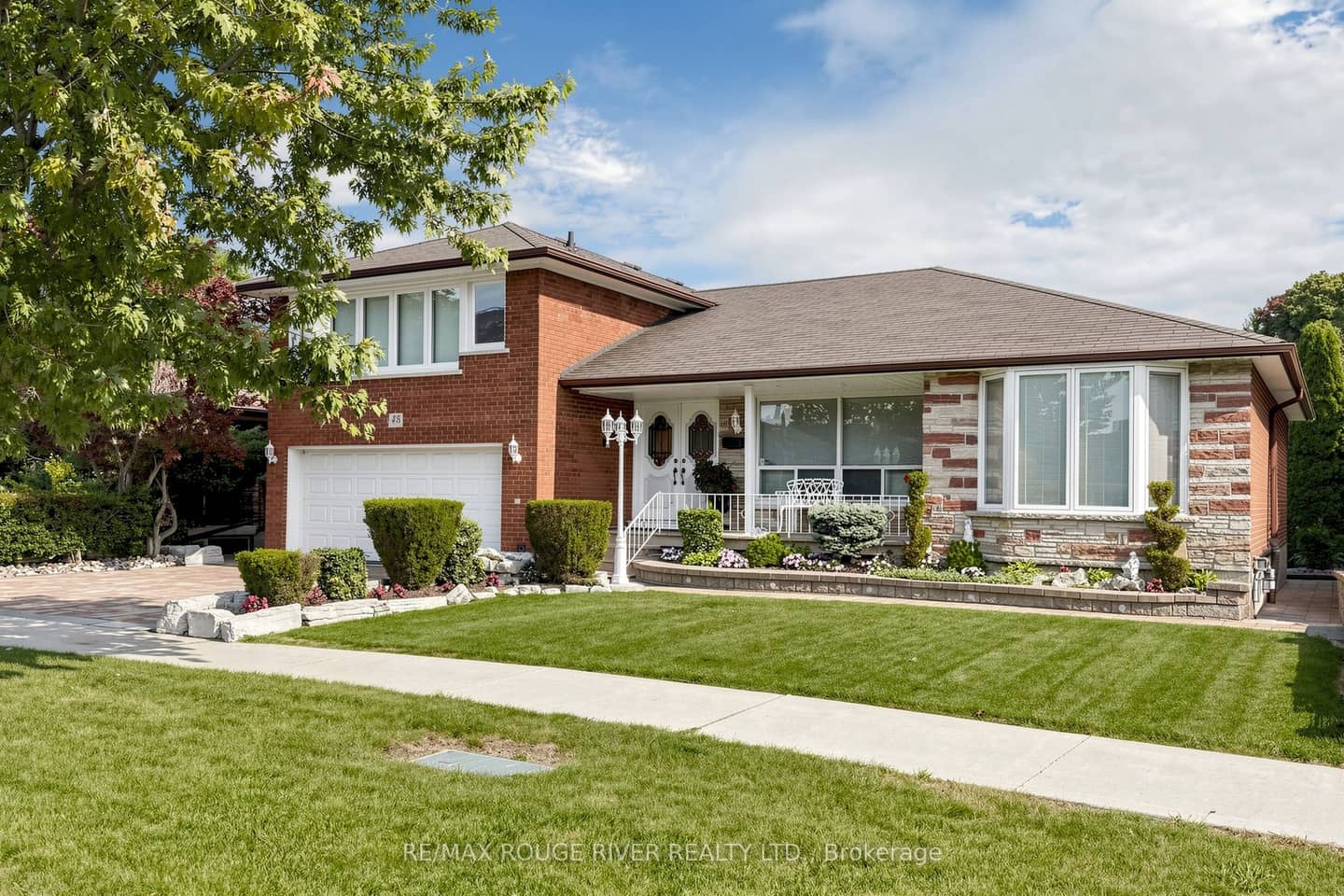 48 Chillery Avenue, Toronto, ON M1K 4S9