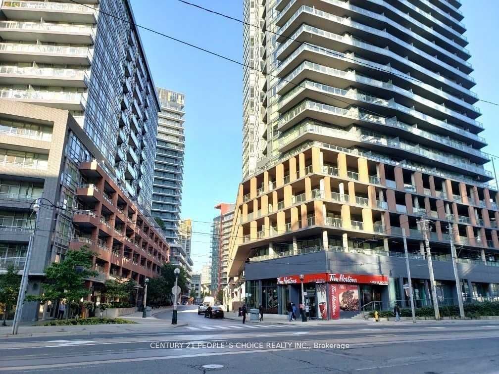 20 Bruyeres Mews 308, Toronto, ON M5V 0G8