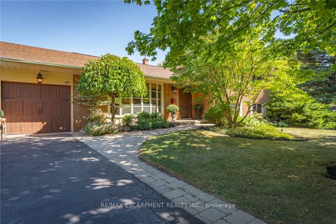 517 Rosedale Crescent, Burlington, ON L7N 2S7