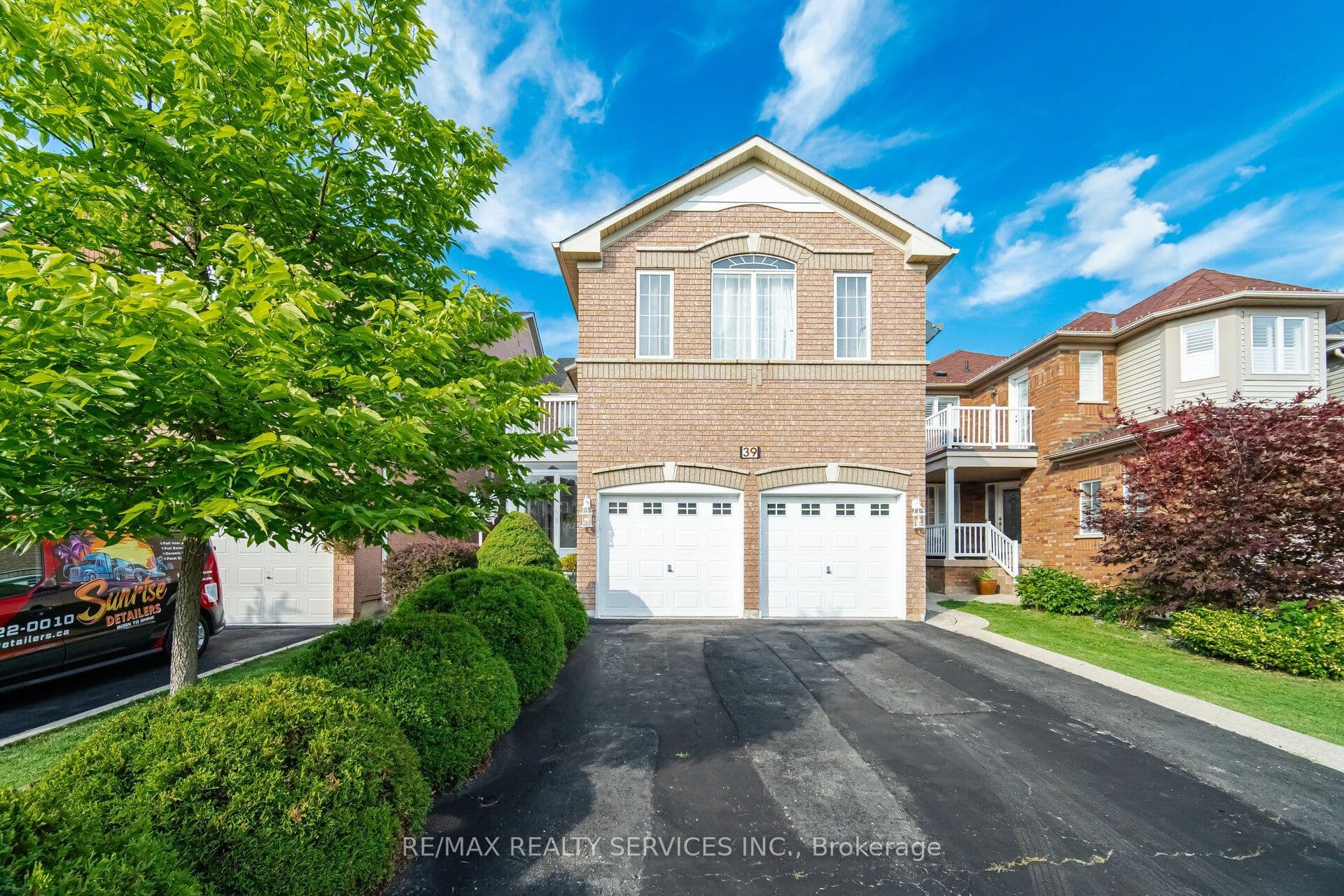 39 LEGEND Lane, Brampton, ON L6X 5B6