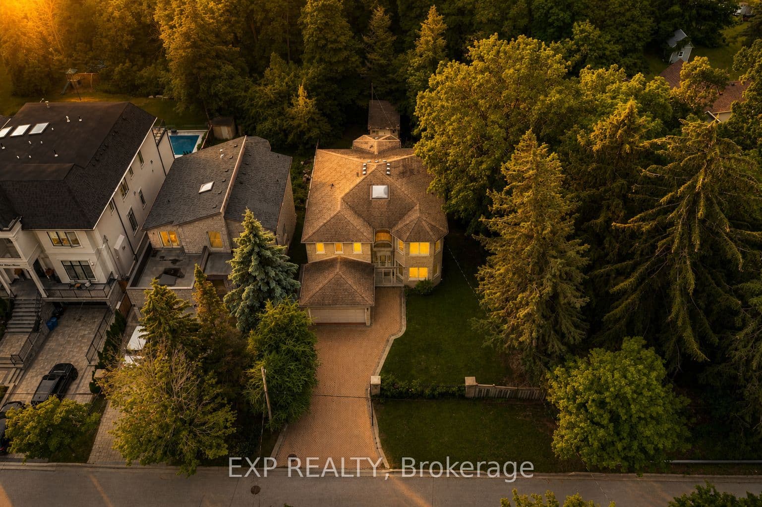99 Birch Avenue, Richmond Hill, ON L4C 6C5