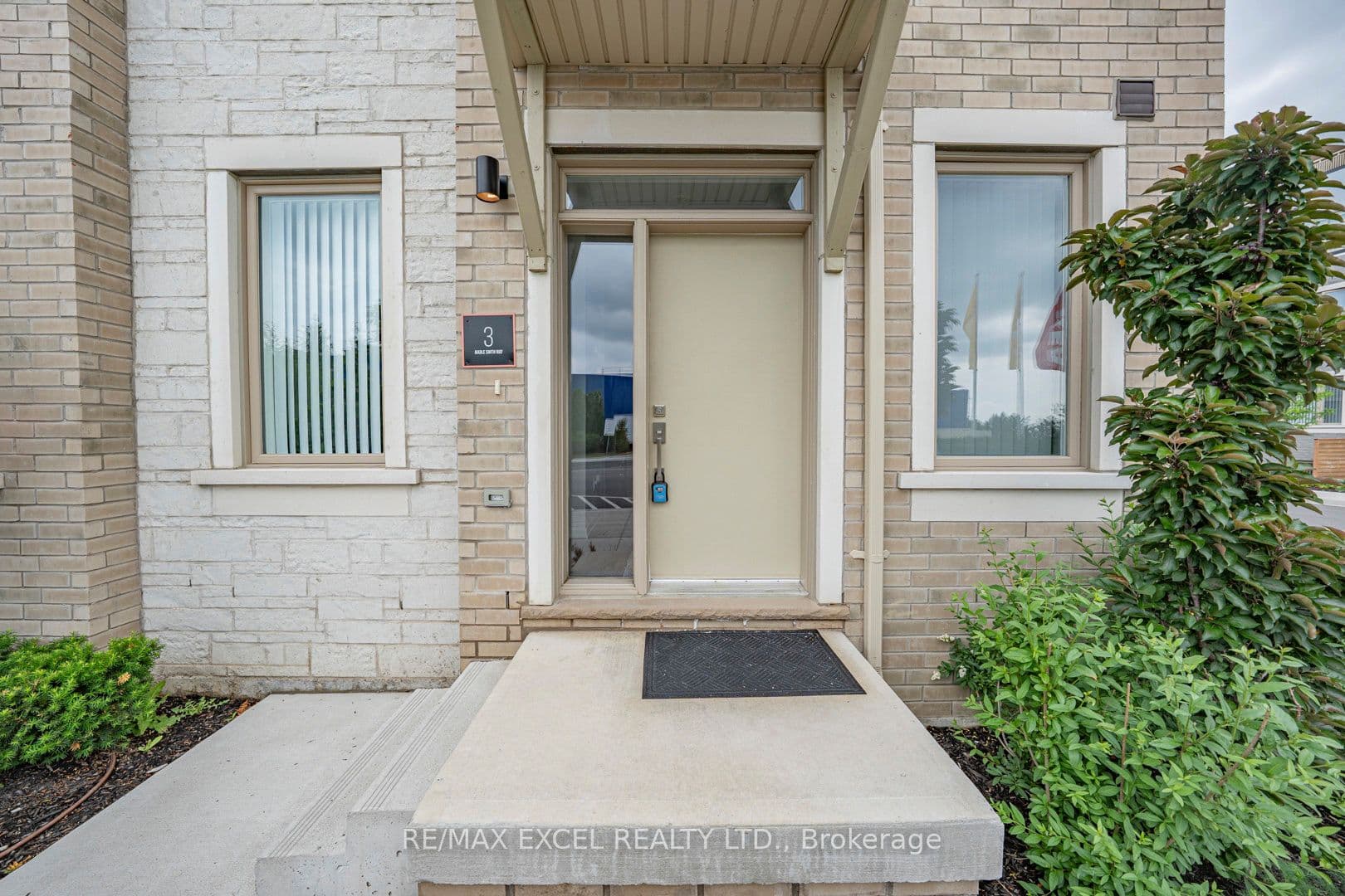 3 Mable Smith Way, Vaughan, ON L4K 0N7