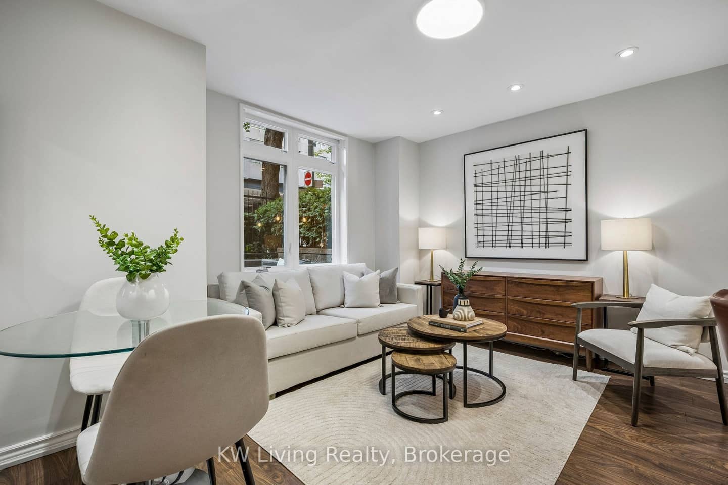 87 Lillian Street 3, Toronto, ON M4S 2H7
