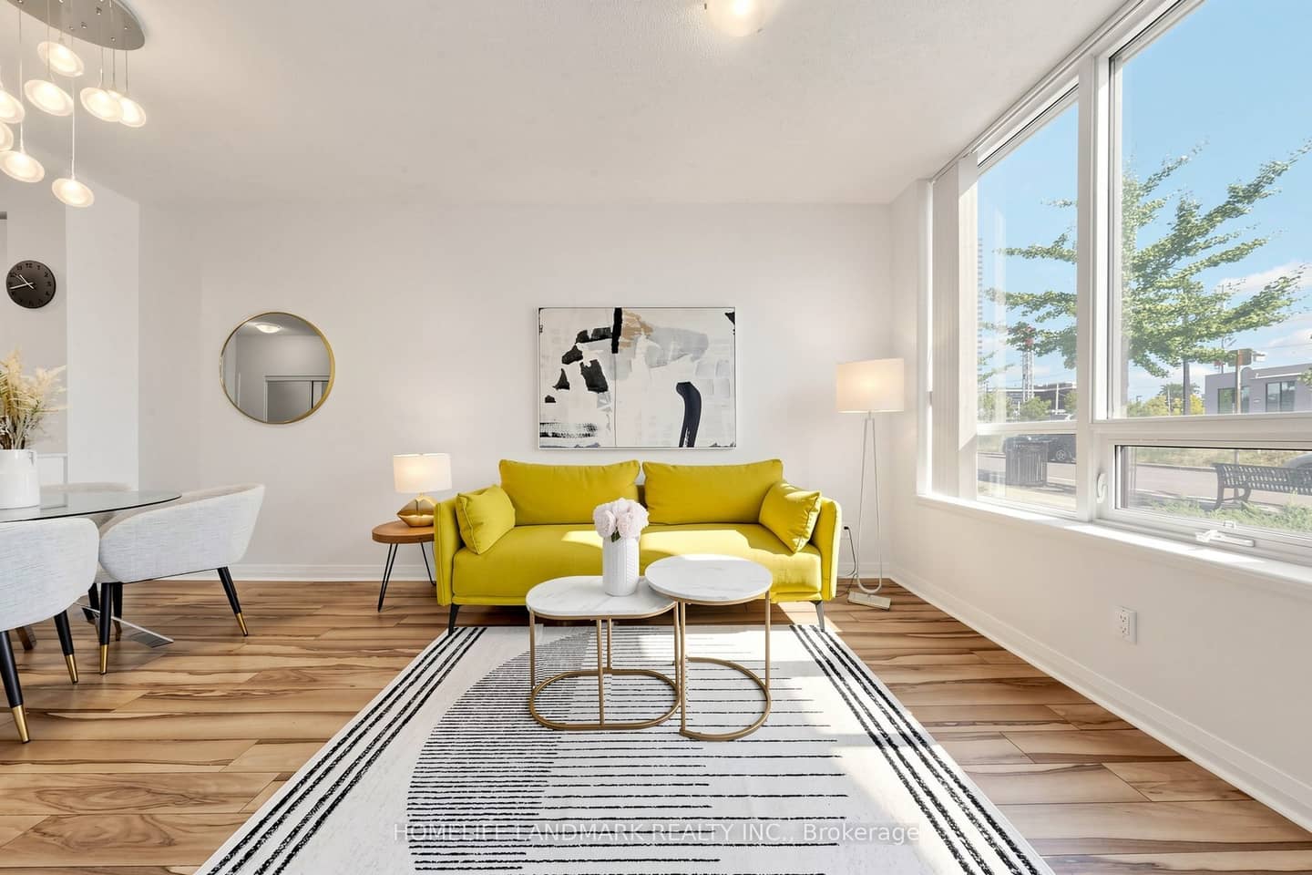 55 Eglinton Avenue 105, Mississauga, ON L5R 3P5