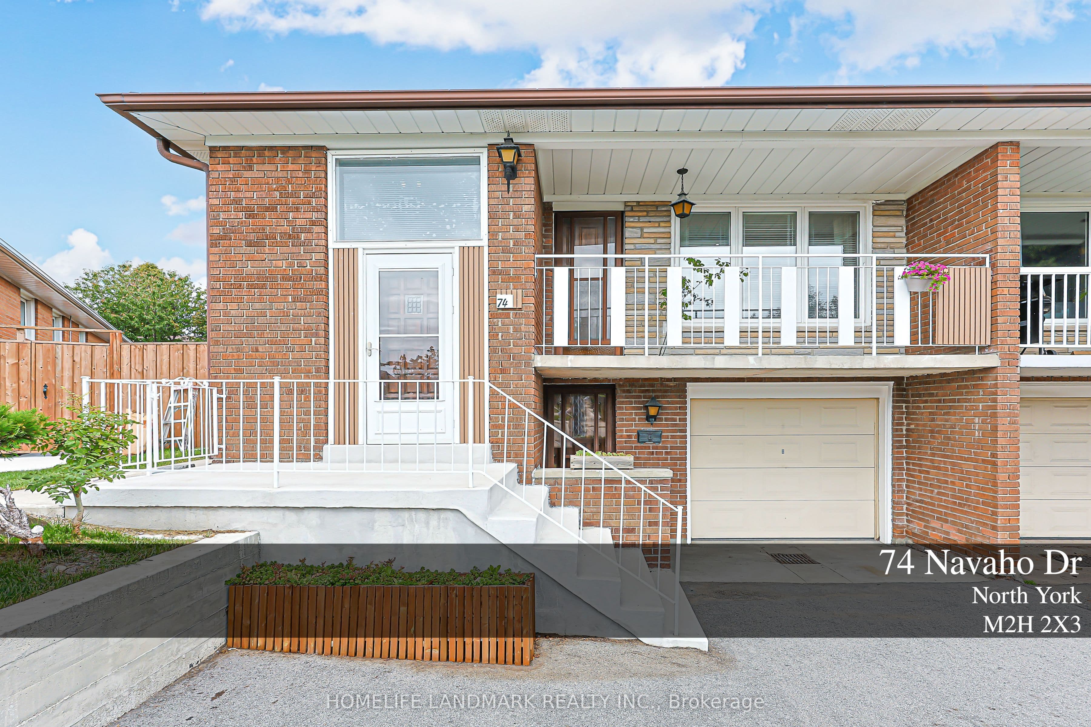 74 Navaho Drive, Toronto, ON M2H 2X3