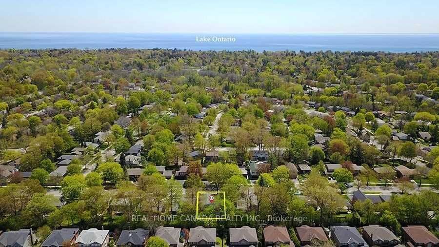 2197 Dunedin Road, Oakville, ON L6J 5V2