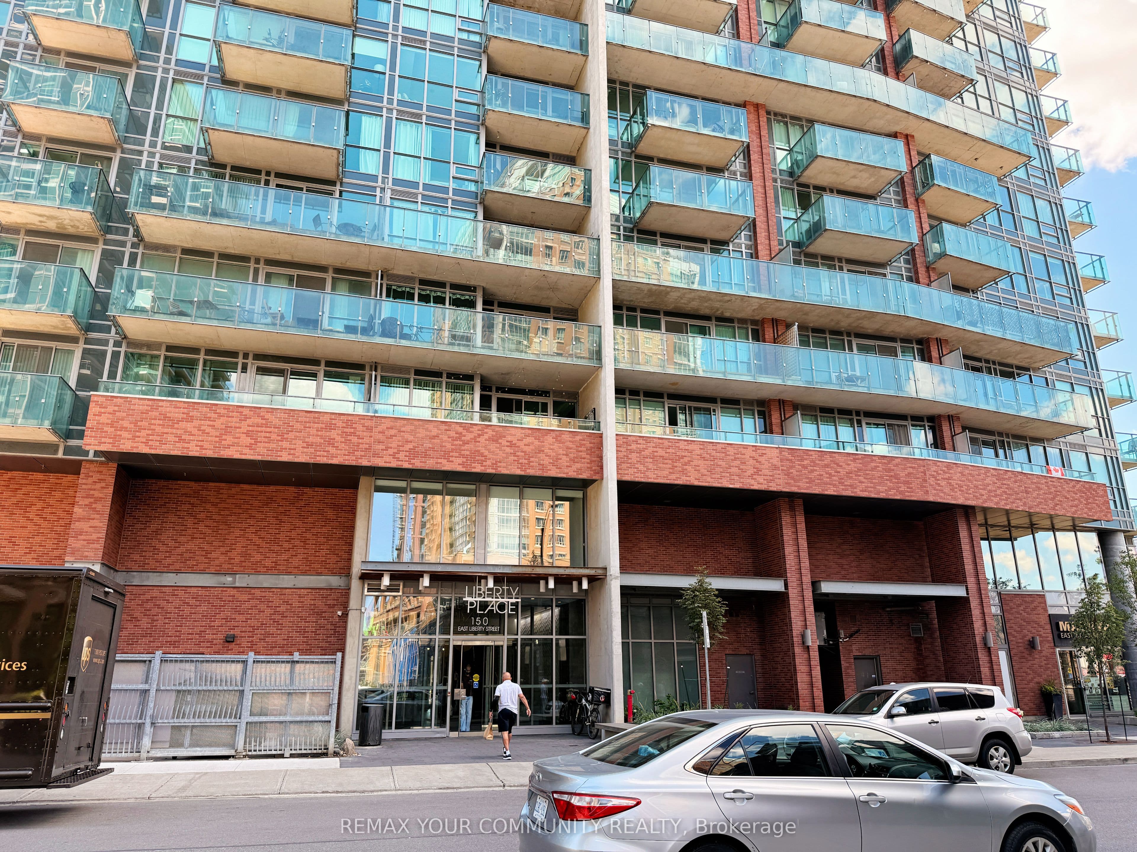 150 East Liberty Street 618, Toronto, ON M6K 3R5
