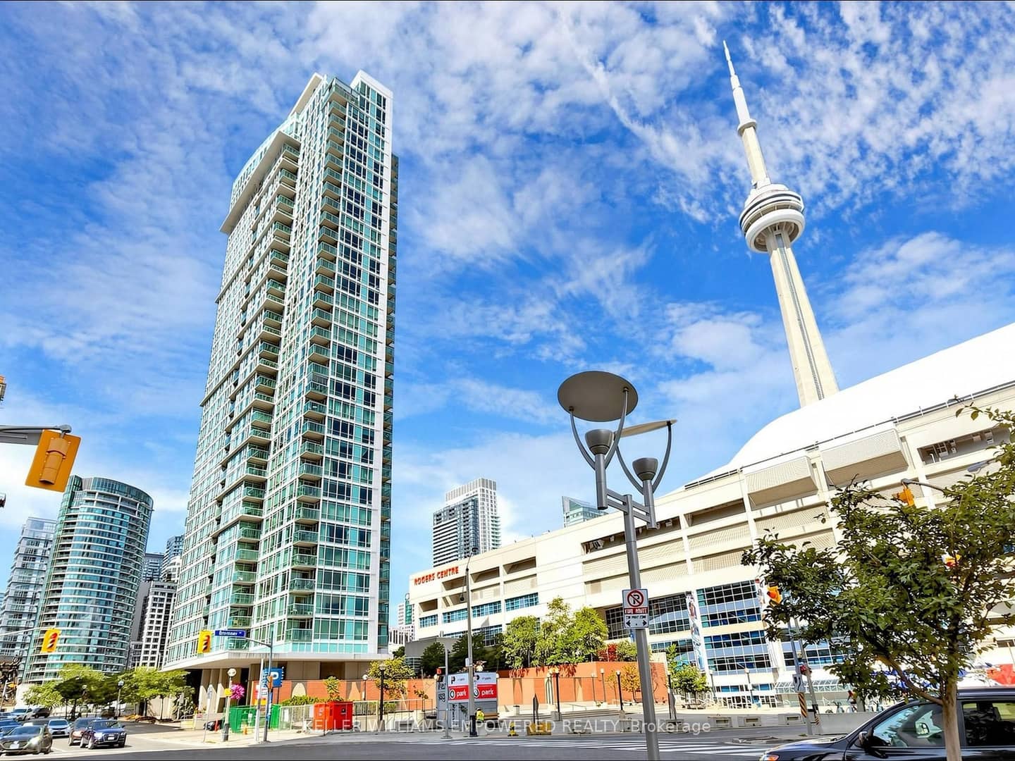 81 Navy Wharf Court 2815, Toronto, ON M5V 3S2