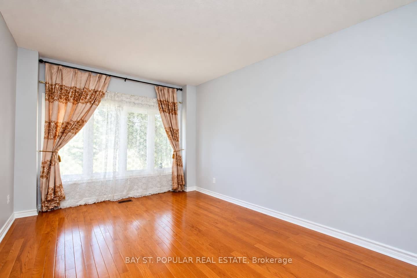 25 Subrisco Avenue, Richmond Hill, ON L4S 1B1