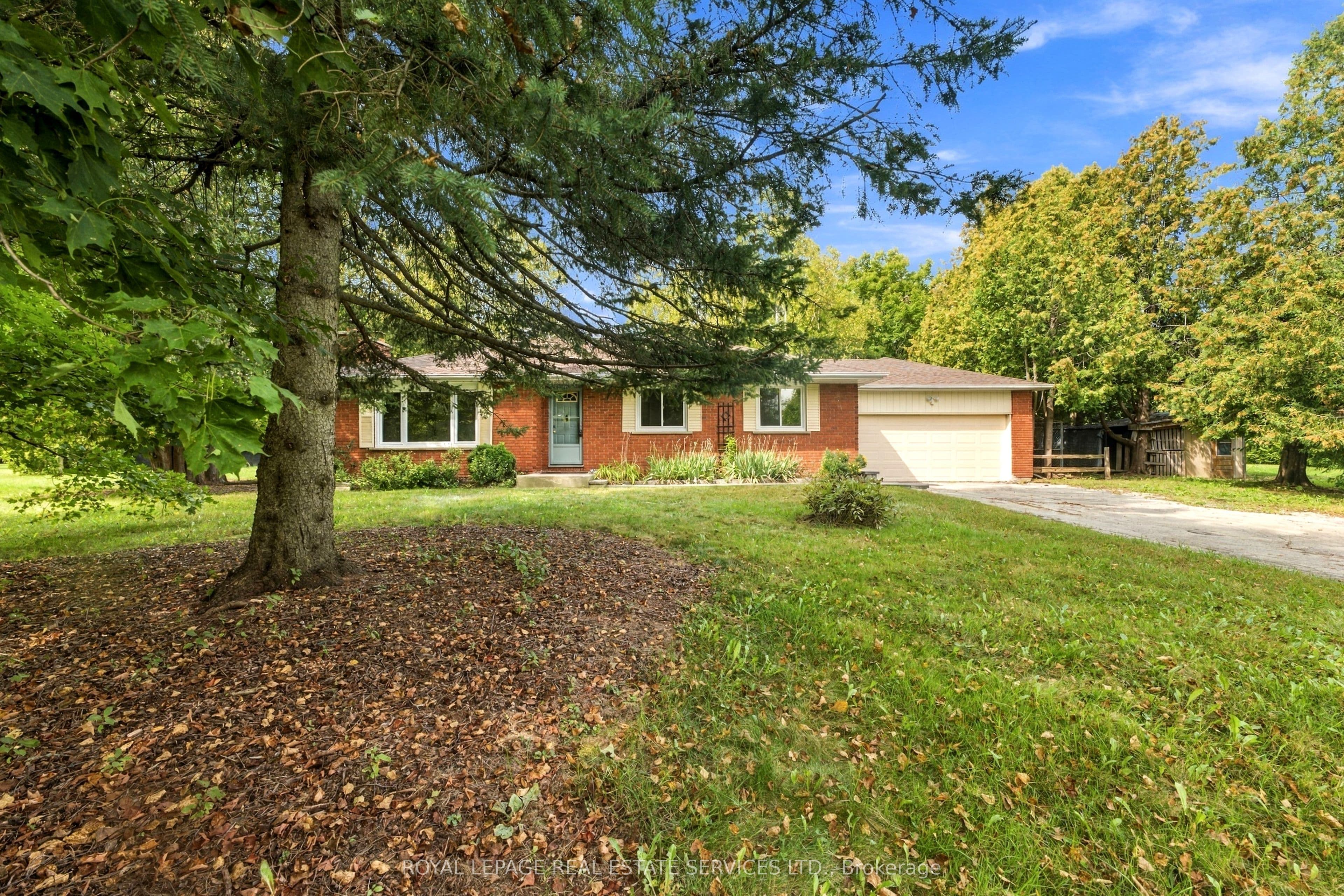 1191 15 Side Road, Milton, ON L9T 2X7
