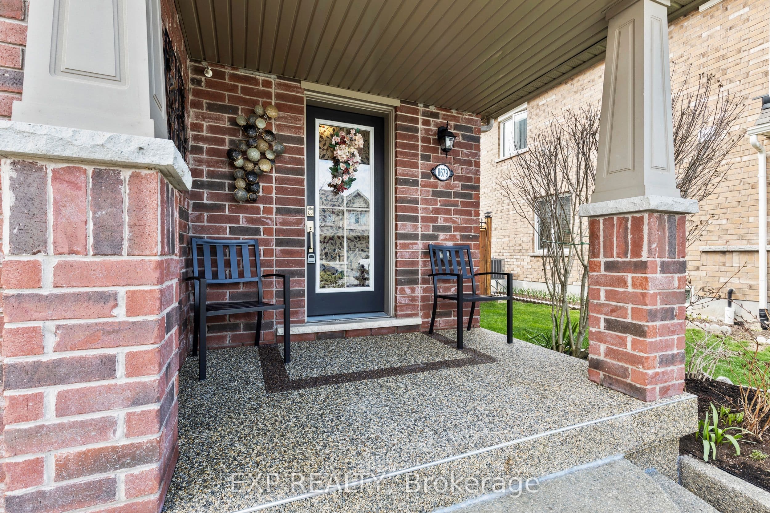 8679 Dogwood Crescent, Niagara Falls, ON L2H 2Y6