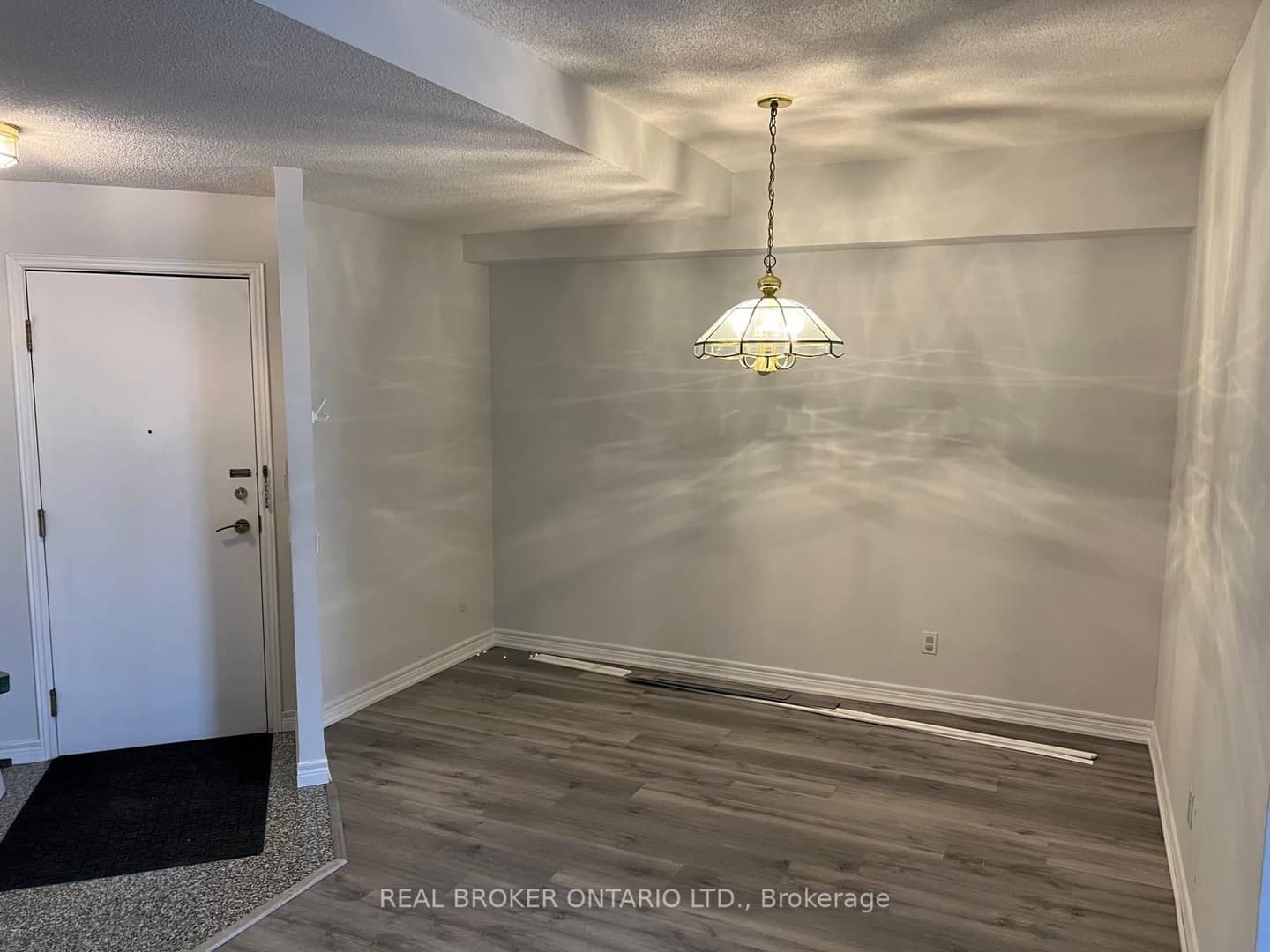 152 St Patrick Street 1107, Toronto, ON M5T 3J9