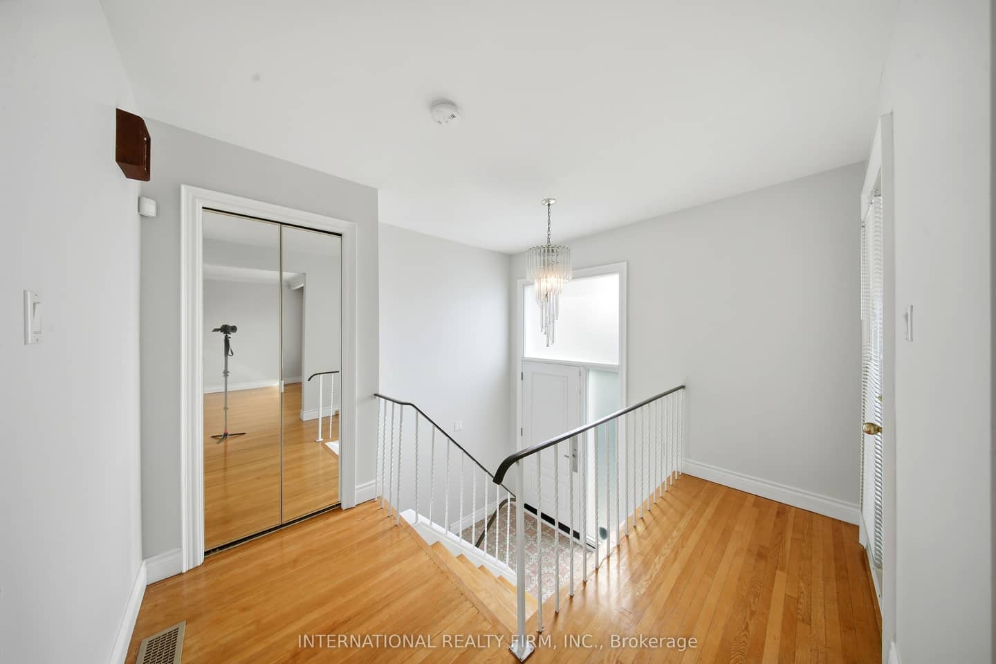 92 Andrew Park, Vaughan, ON L4L 1E9