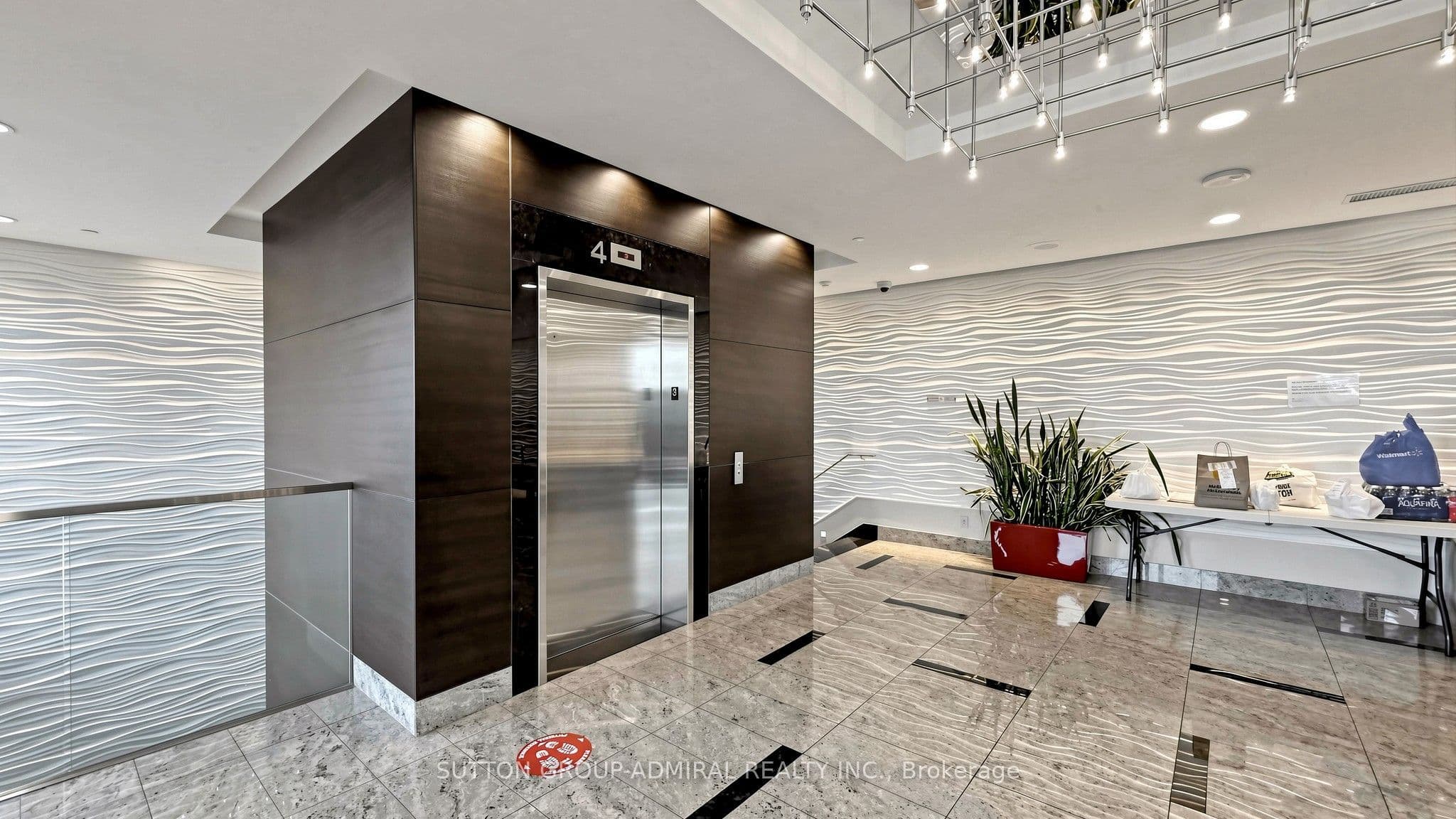 151 Village Green Square 1005, Toronto, ON M1S 0K5