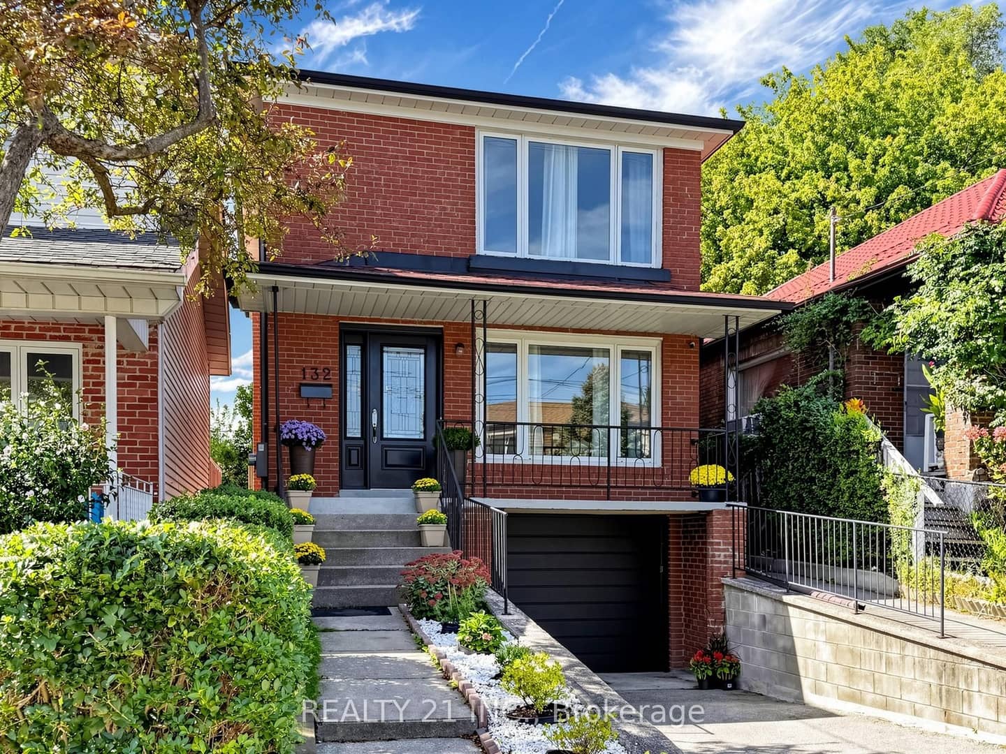 132 Harding Boulevard, Toronto, ON M1N 3E2