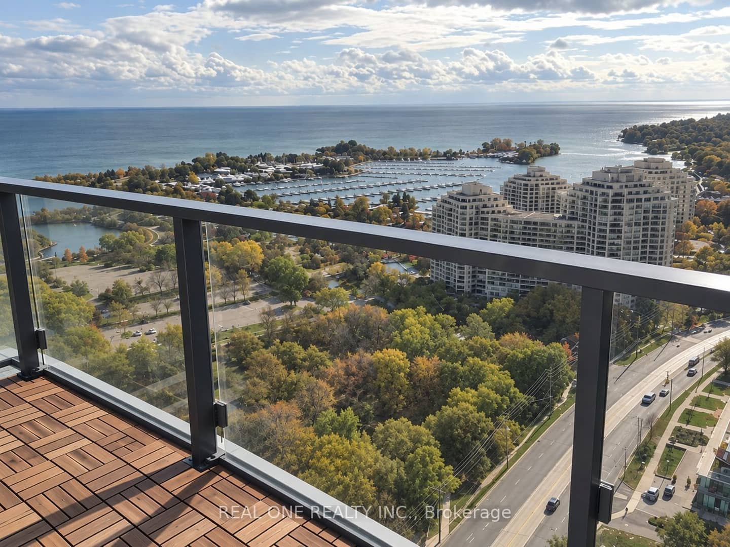 2200 Lakeshore Boulevard W 3203, Toronto, ON M8V 1A4