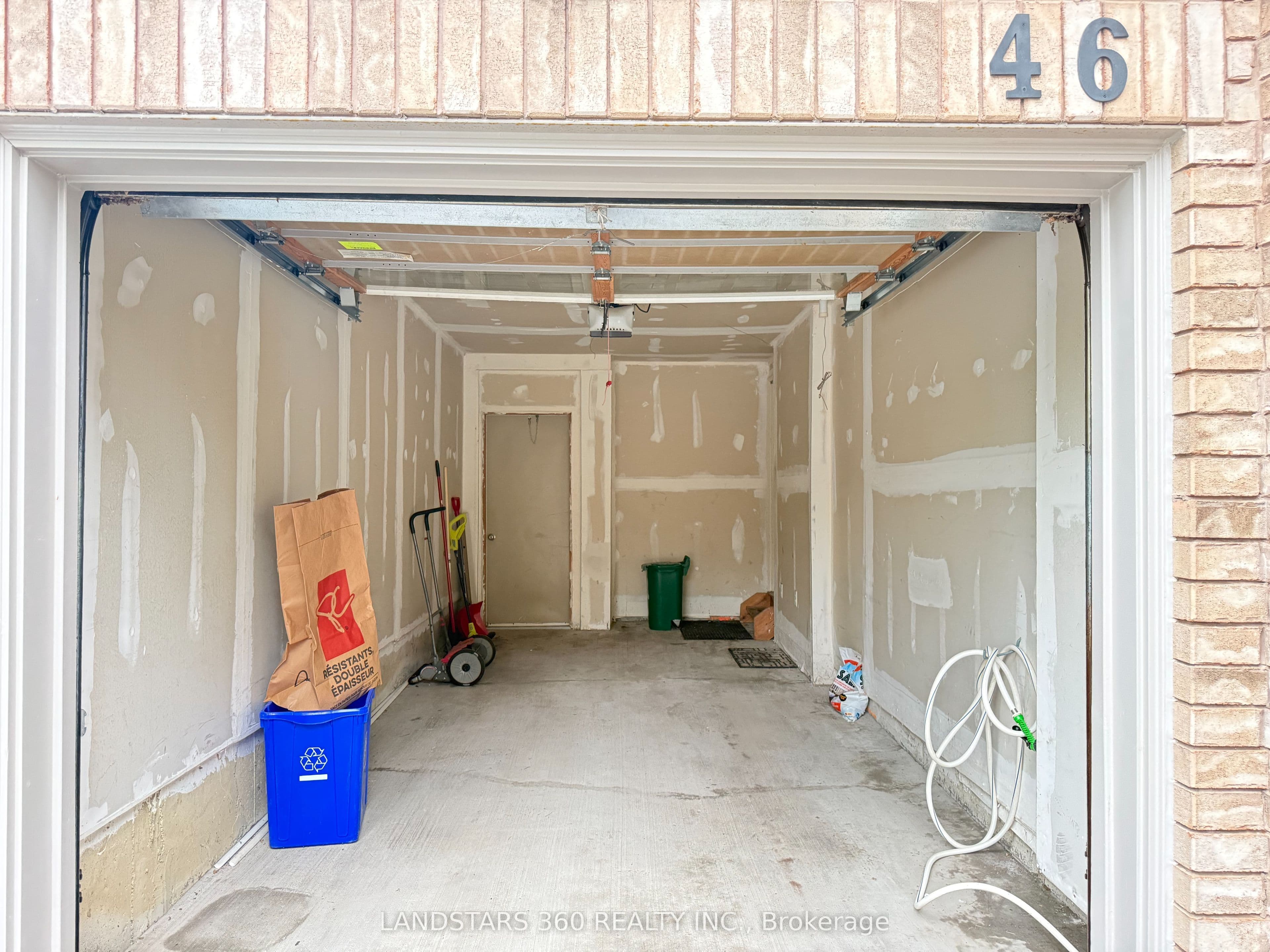 46 Holtby Street, Richmond Hill, ON L4E 4W8