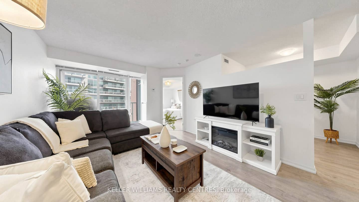 125 Western Battery Road 1006, Toronto, ON M6K 3R8